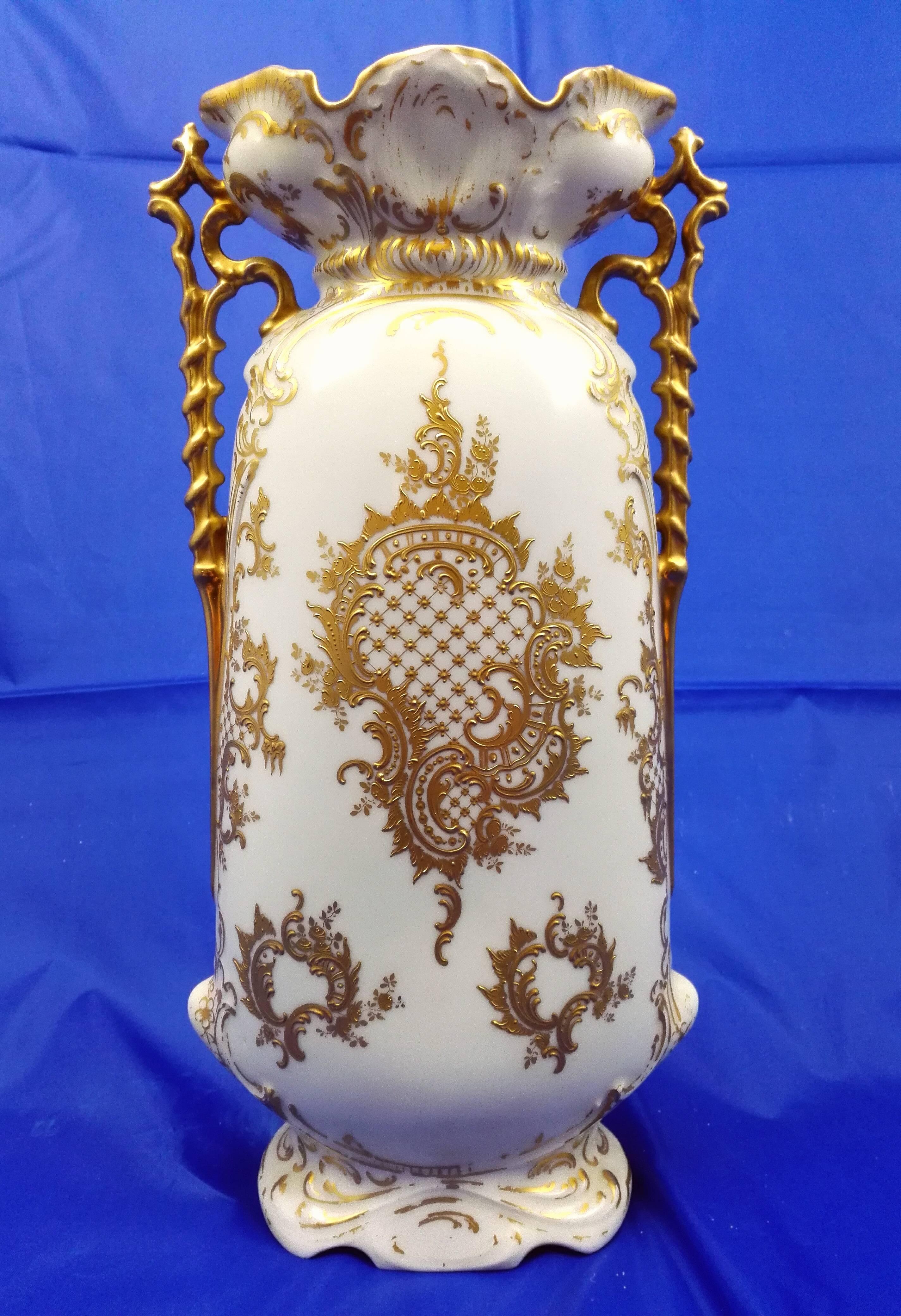 Original old Vienna porcelain vase, figurative painted and fine gilded. Marked under the bodden with the so called 