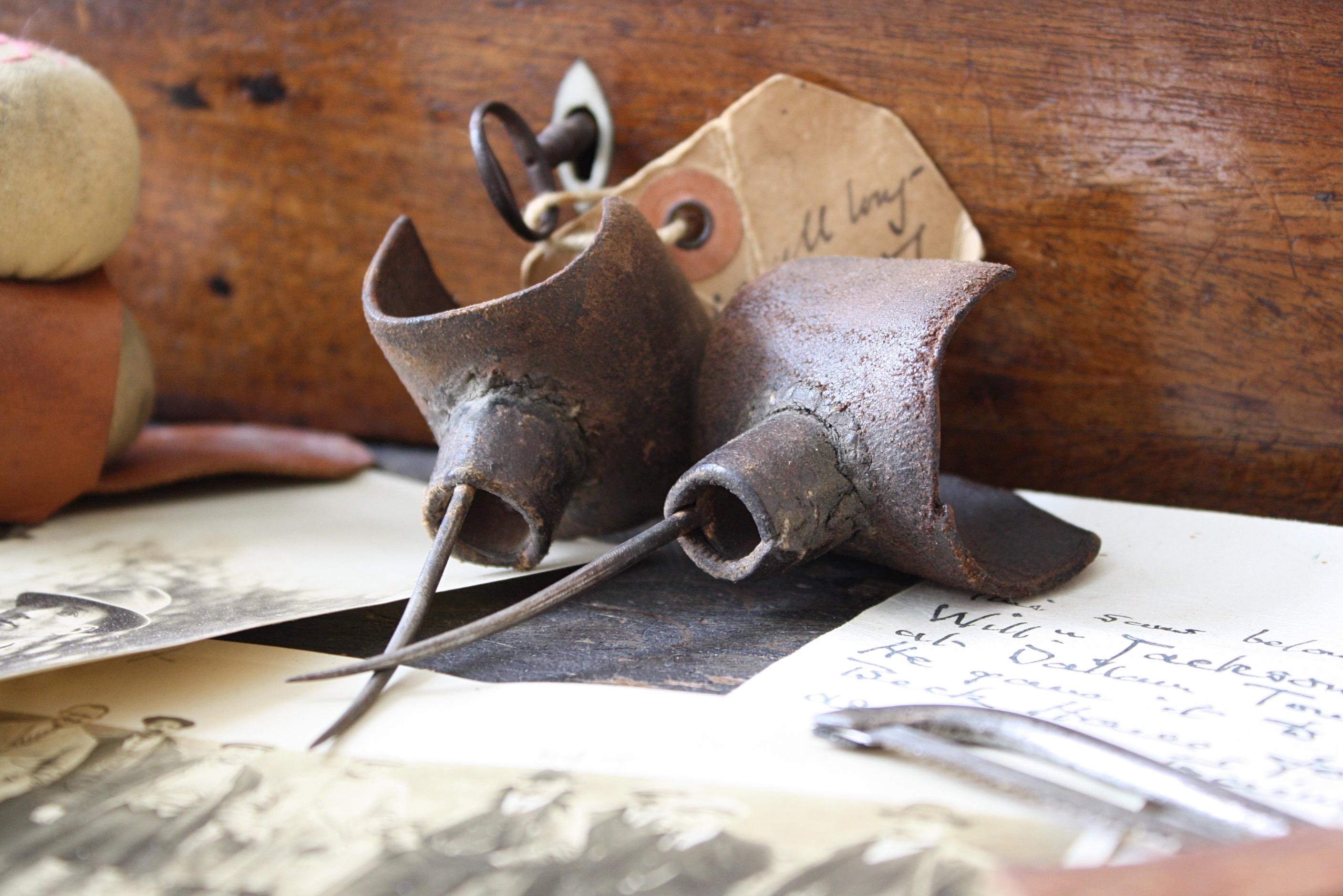 19th Century Old Will Jackson Cocking Cock Fighting Spurs Photos & Ephemera 10