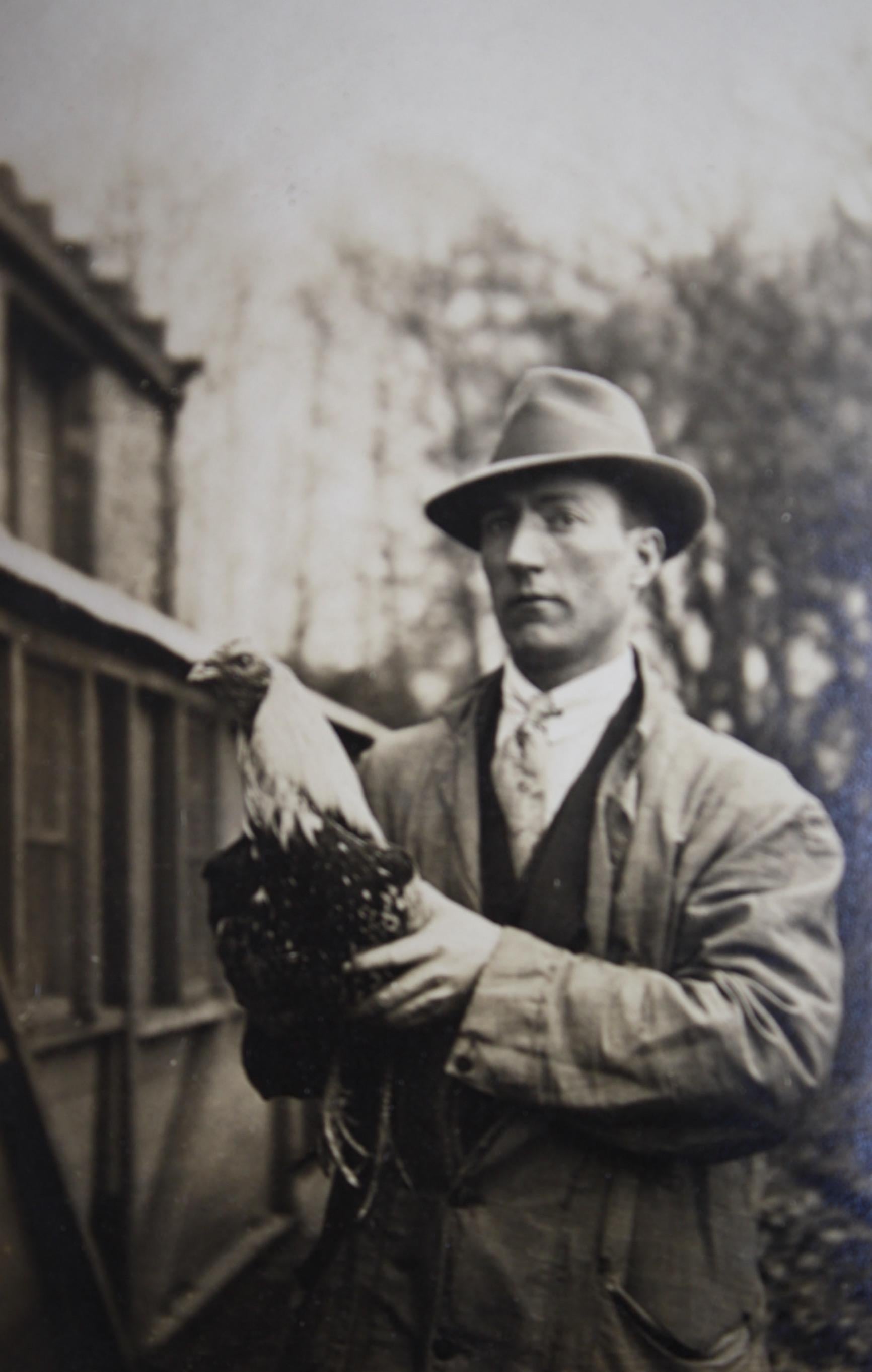 19th Century Old Will Jackson Cocking Cock Fighting Spurs Photos & Ephemera 1