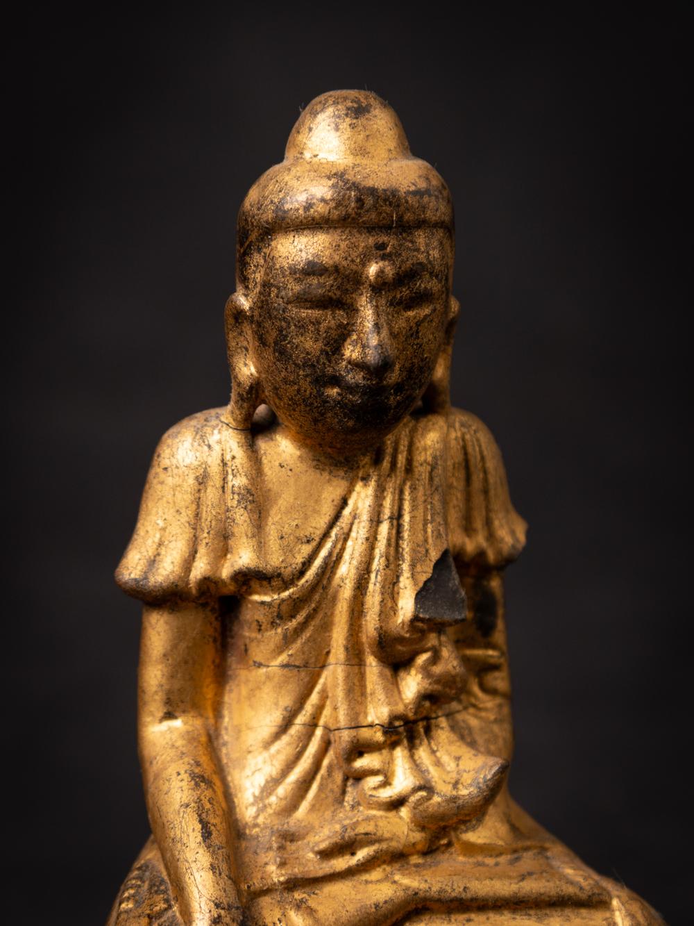 19th century Old wooden Burmese Shan Buddha statue from Burma - Originalbuddhas In Good Condition For Sale In DEVENTER, NL