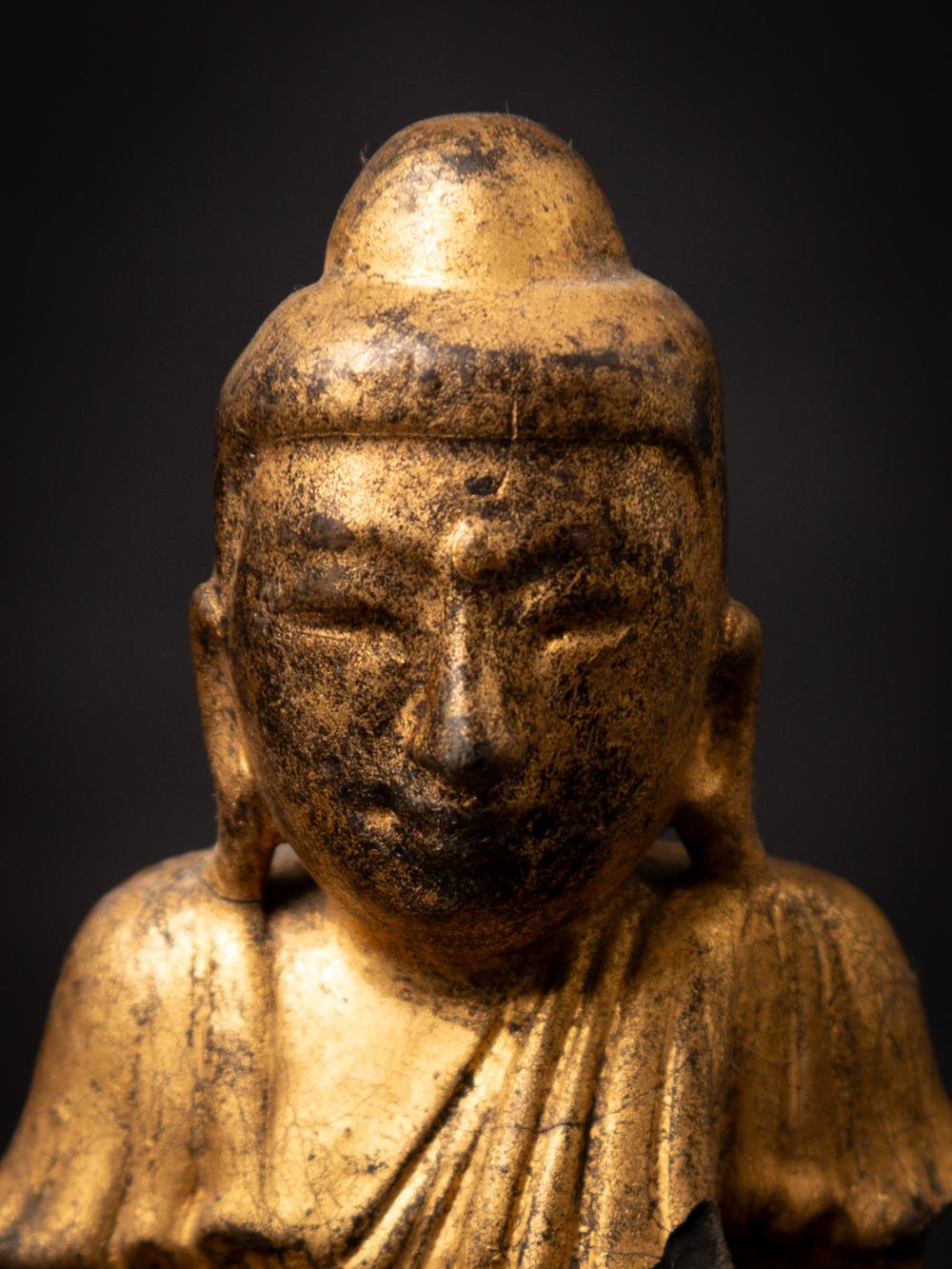 19th century Old wooden Burmese Shan Buddha statue from Burma - Originalbuddhas For Sale 1
