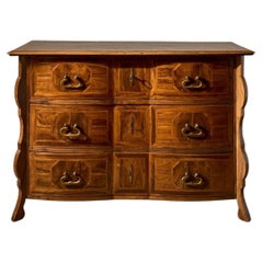 19. Jahrhundert Kommode aus Olivenholz
