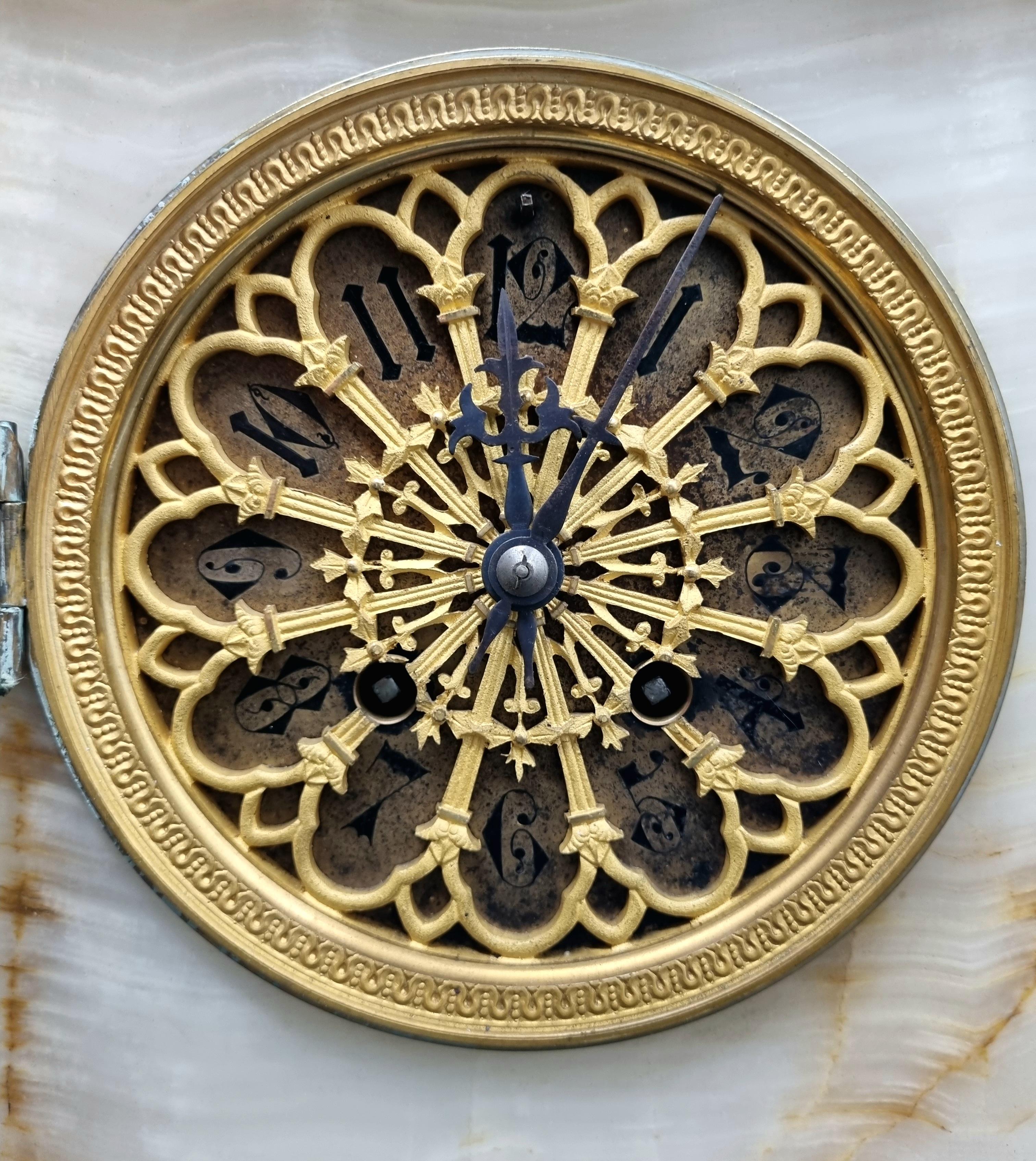 19th Century Onyx and Bronze Clock with William Shakespeare For Sale 2