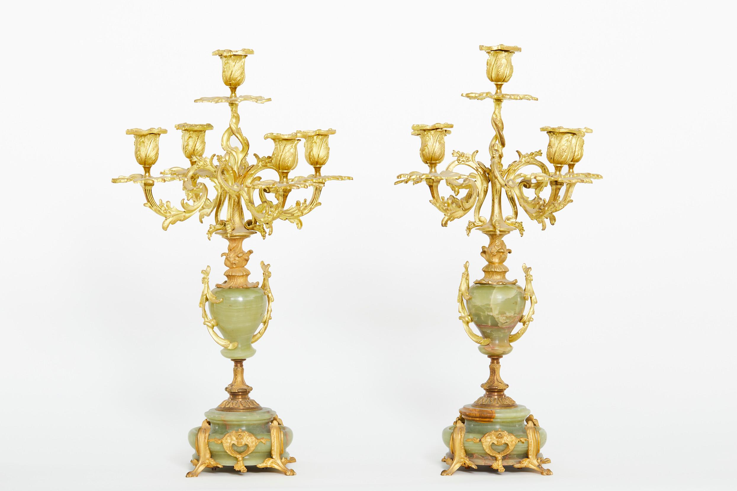 19th Century Onyx / Gilt Three Piece Clock Garniture In Good Condition For Sale In Tarry Town, NY