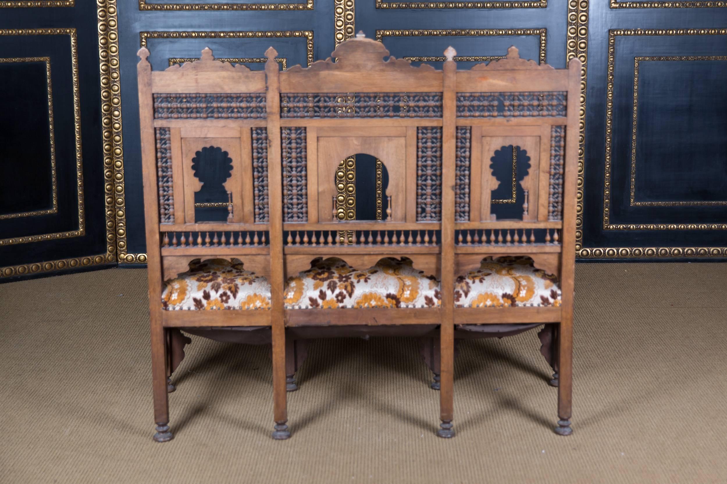 Hand-Carved 19th Century, Oriental Seat Group with Inlays Marakesch, circa 1900