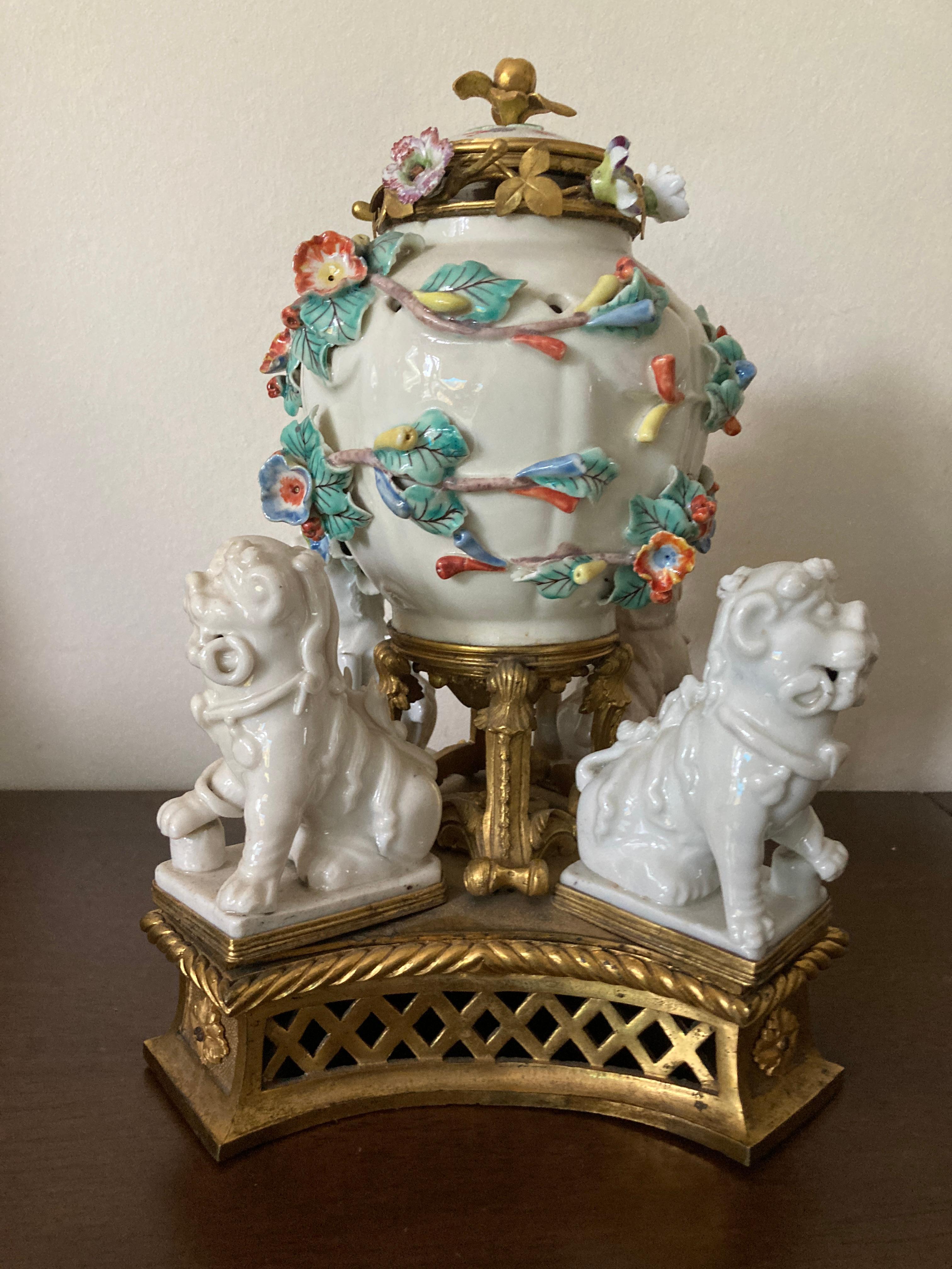 Français Centre de table de style oriental du 19e siècle en vente