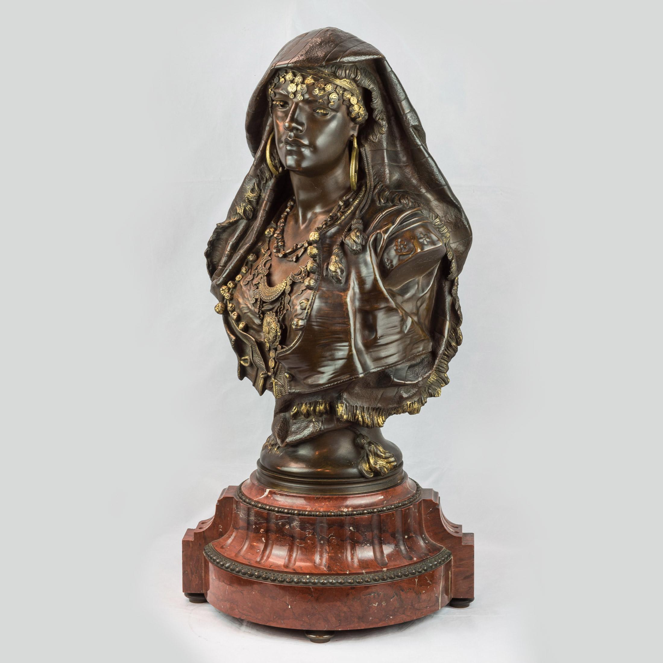 Un fabuleux buste orientaliste en bronze 