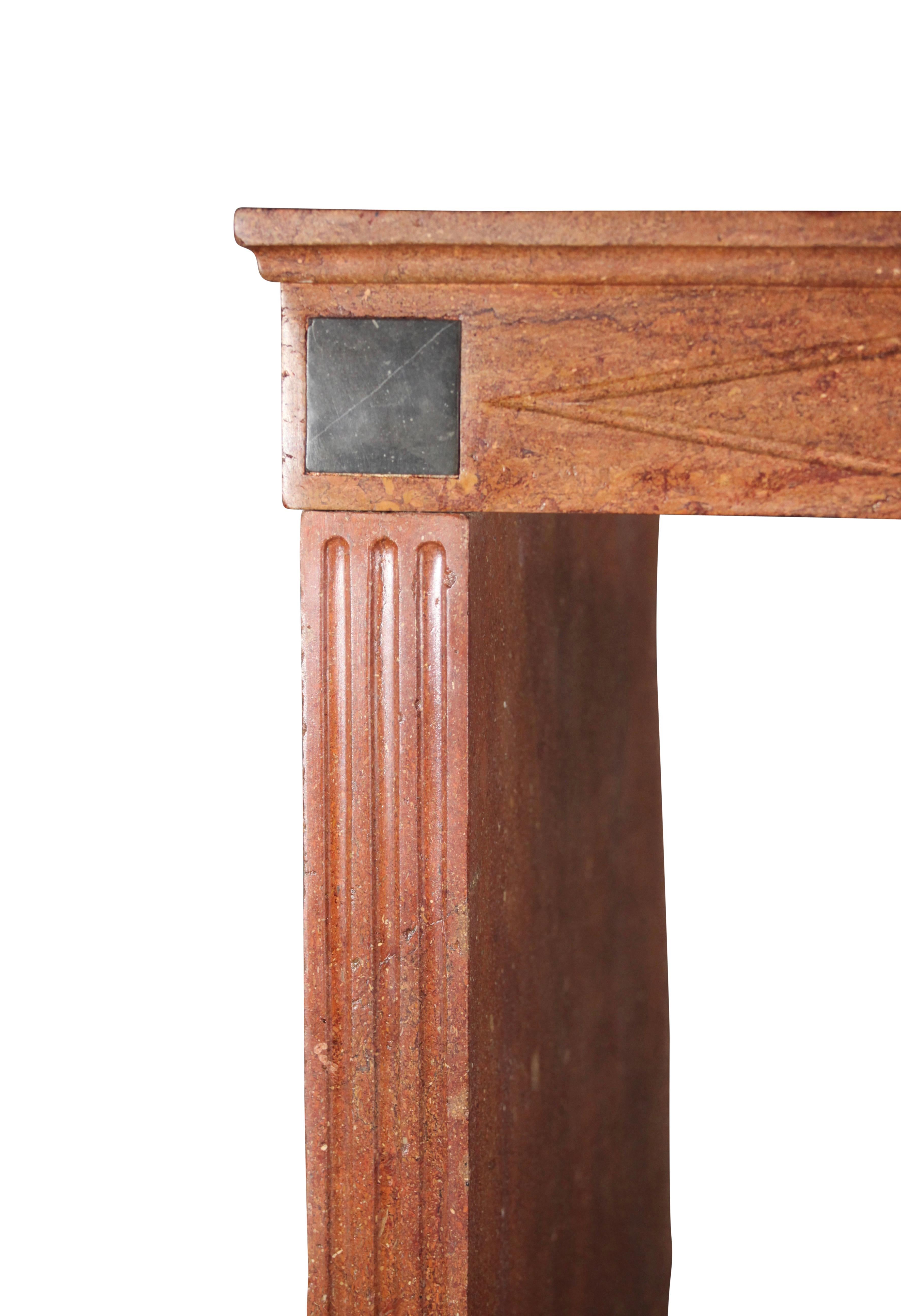 Francese Mantello per caminetto in stile francese originale del XIX secolo in vendita
