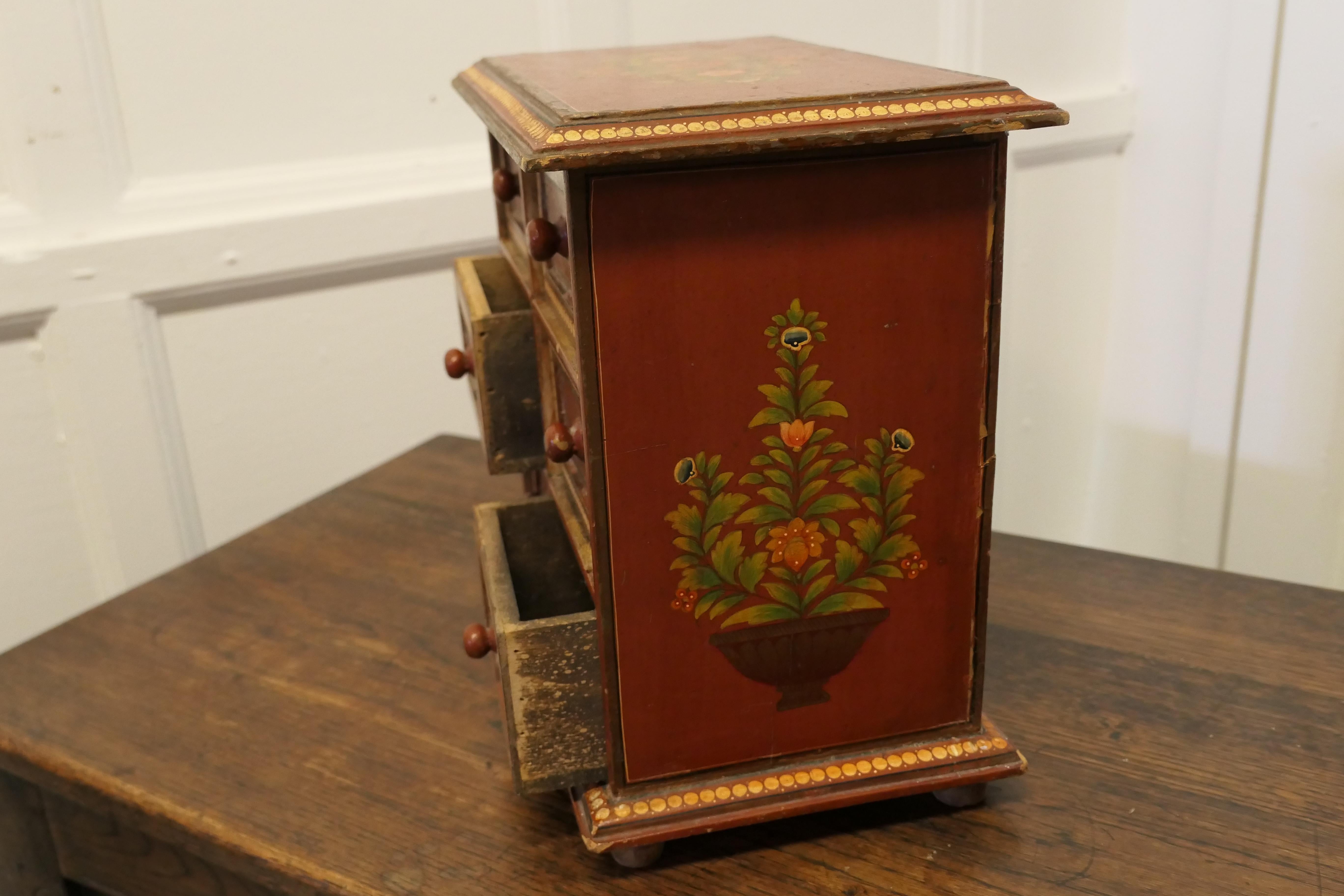 19th Century Original Folk Art Painted Chest of Drawers In Good Condition For Sale In Chillerton, Isle of Wight