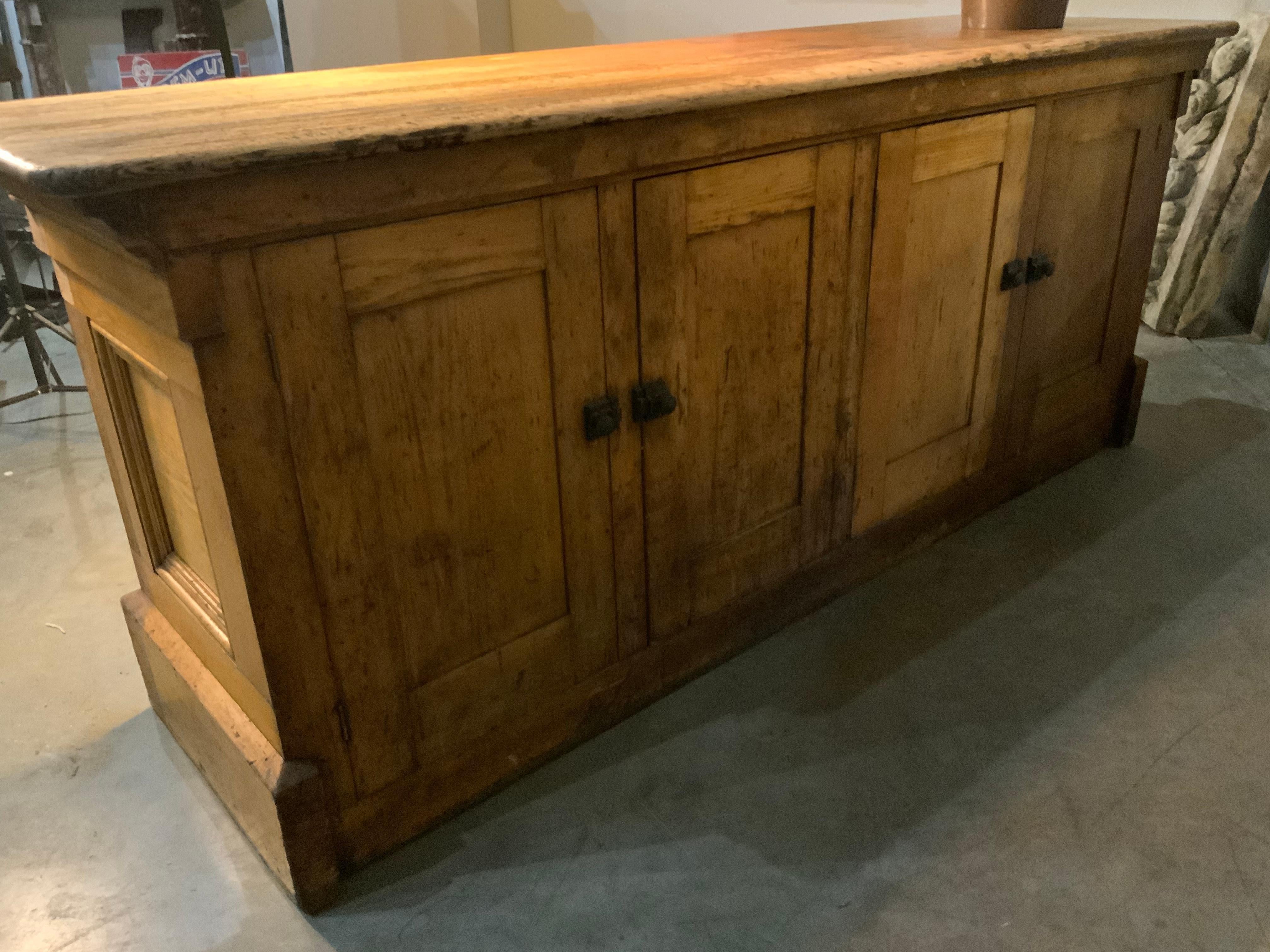 19th Century Original General Store Counter In Good Condition In Surrey, BC