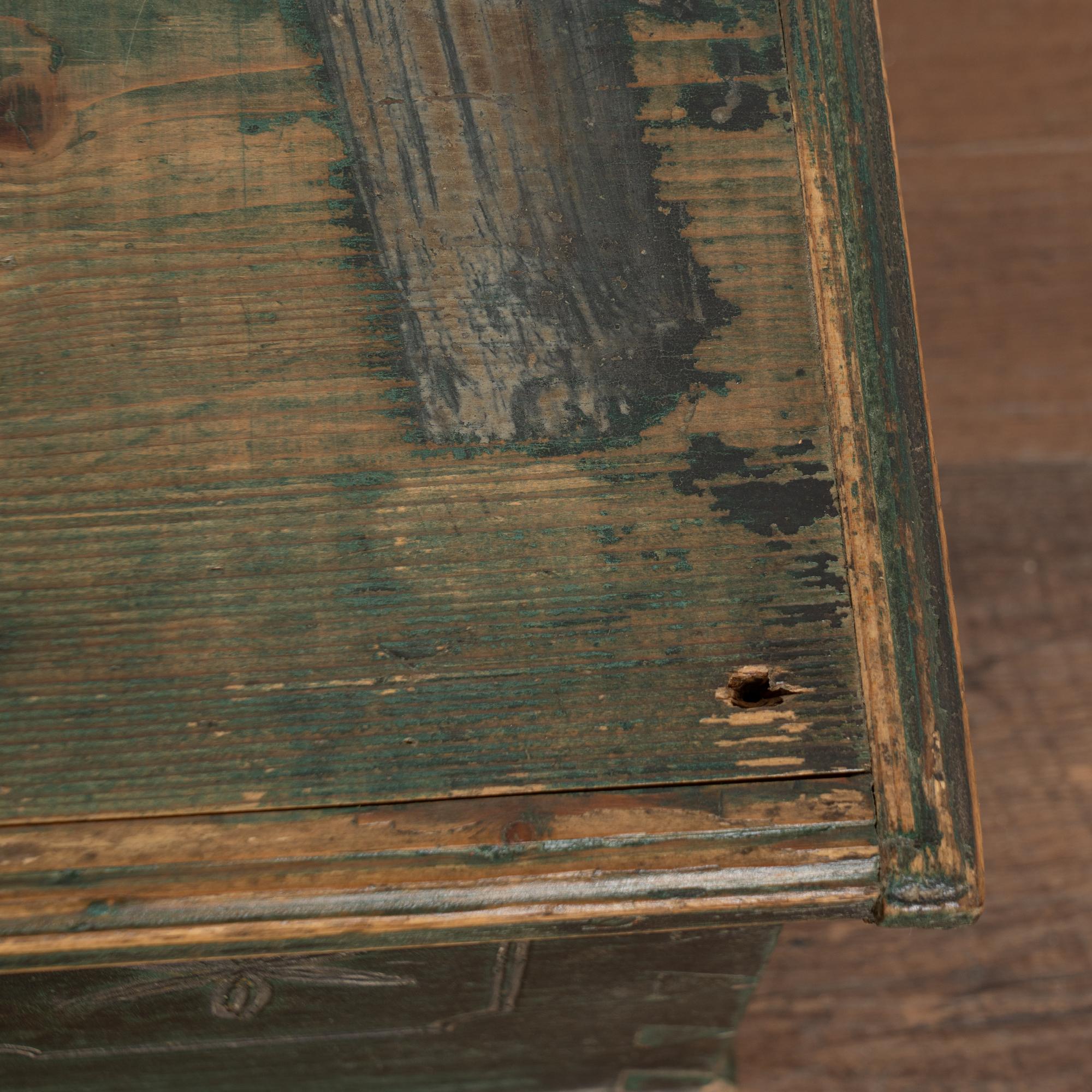 Scatola originale dipinta di verde del XIX secolo o piccolo baule piatto, Ungheria in vendita 5