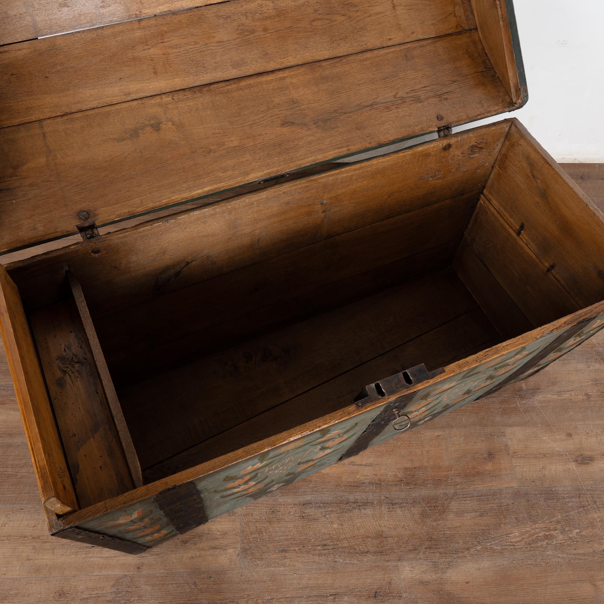 19th Century Original Hand Painted Swedish Dome Top Oak Trunk dated 1837 In Good Condition In Round Top, TX