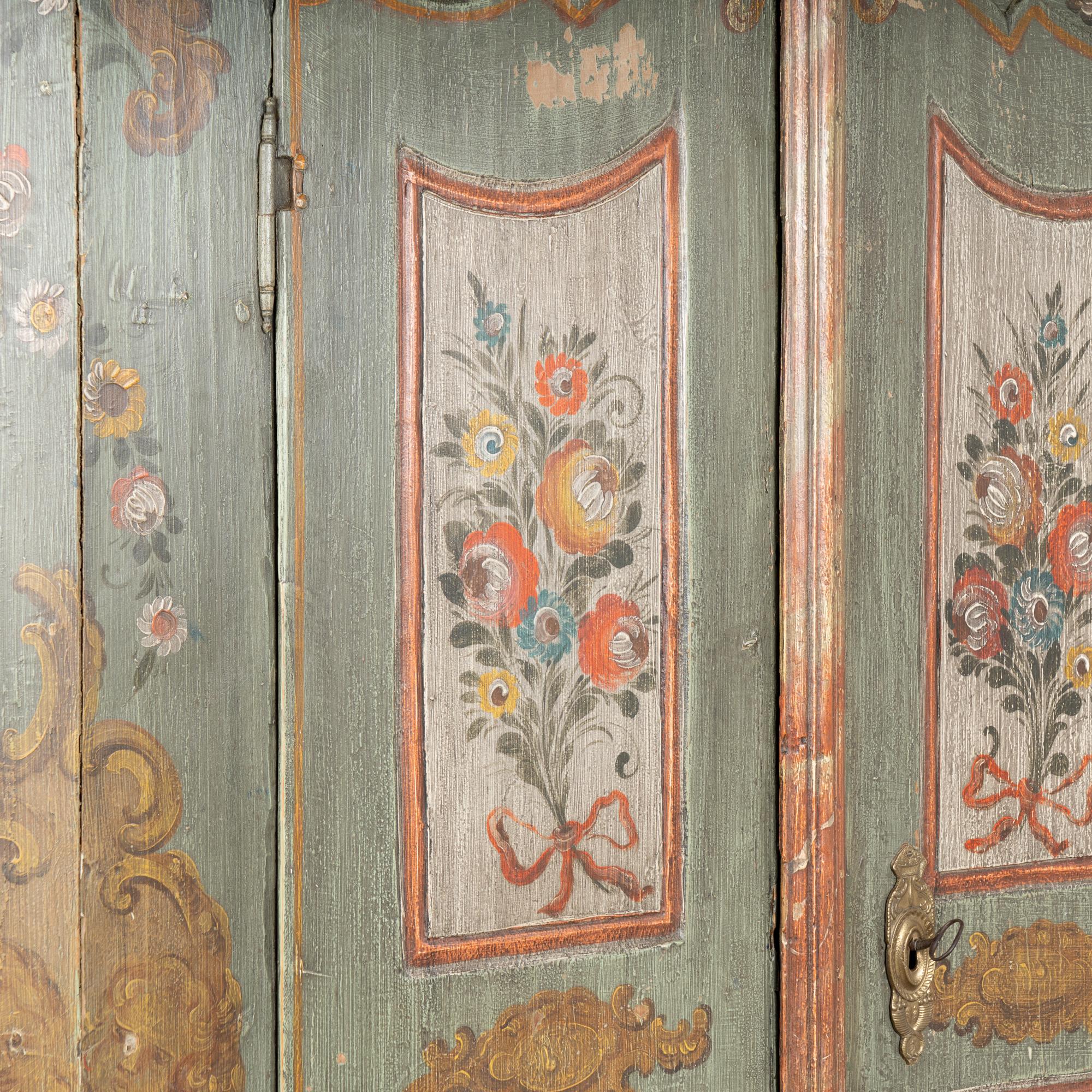19th Century Original Painted German Two Door Armoire Shrunk im Angebot 3