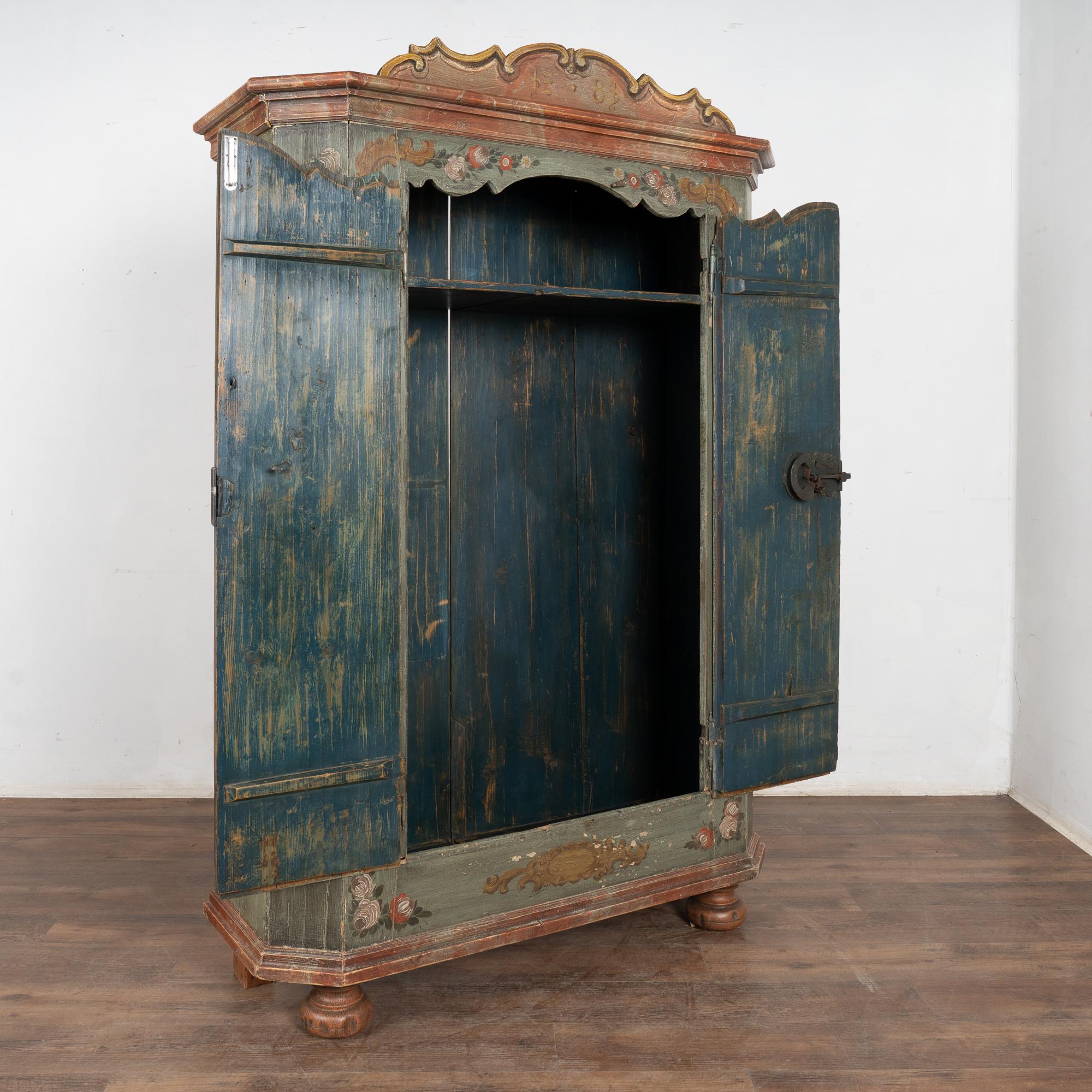 19th Century Original Painted German Two Door Armoire Shrunk (Deutsch) im Angebot