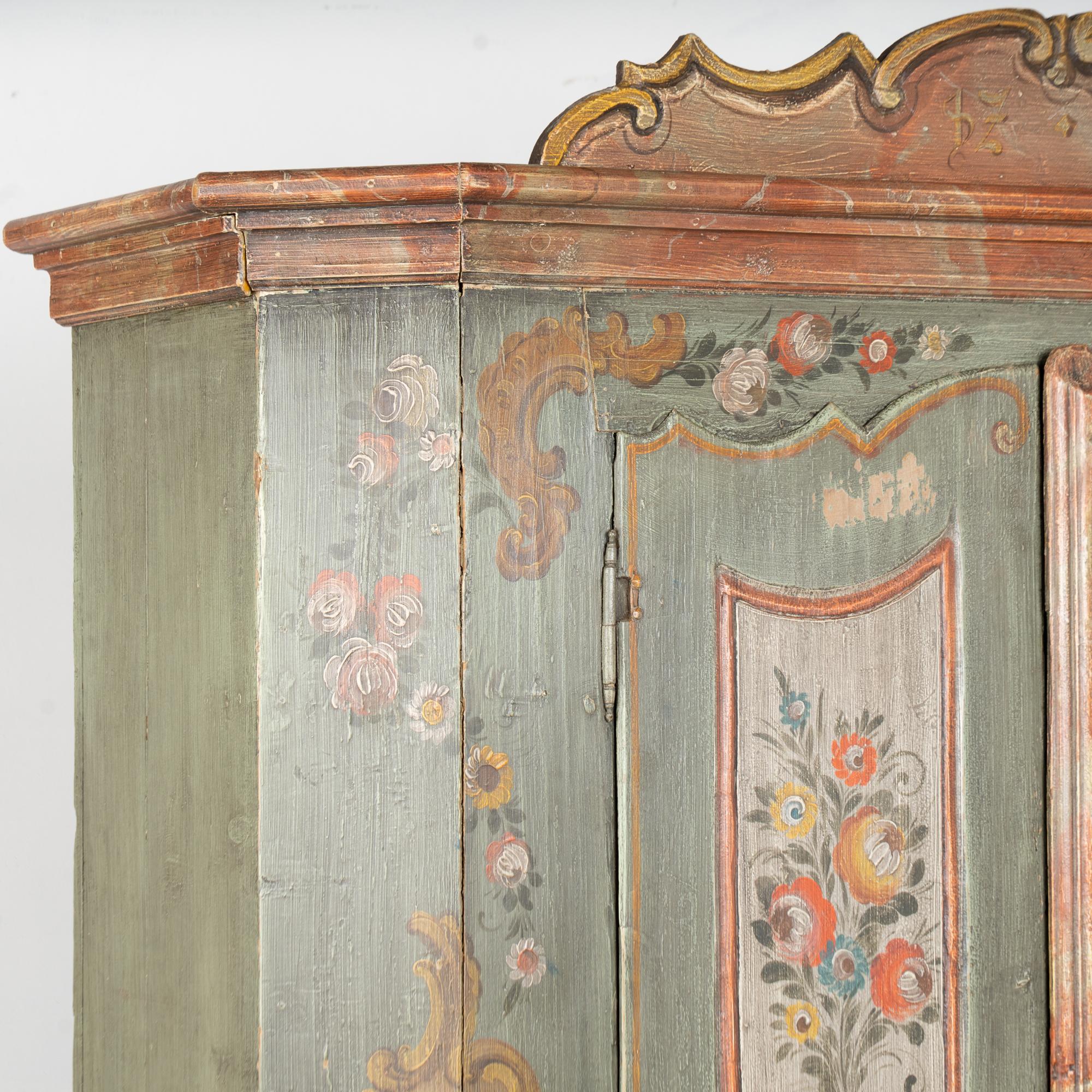 19th Century Original Painted German Two Door Armoire Shrunk (19. Jahrhundert) im Angebot