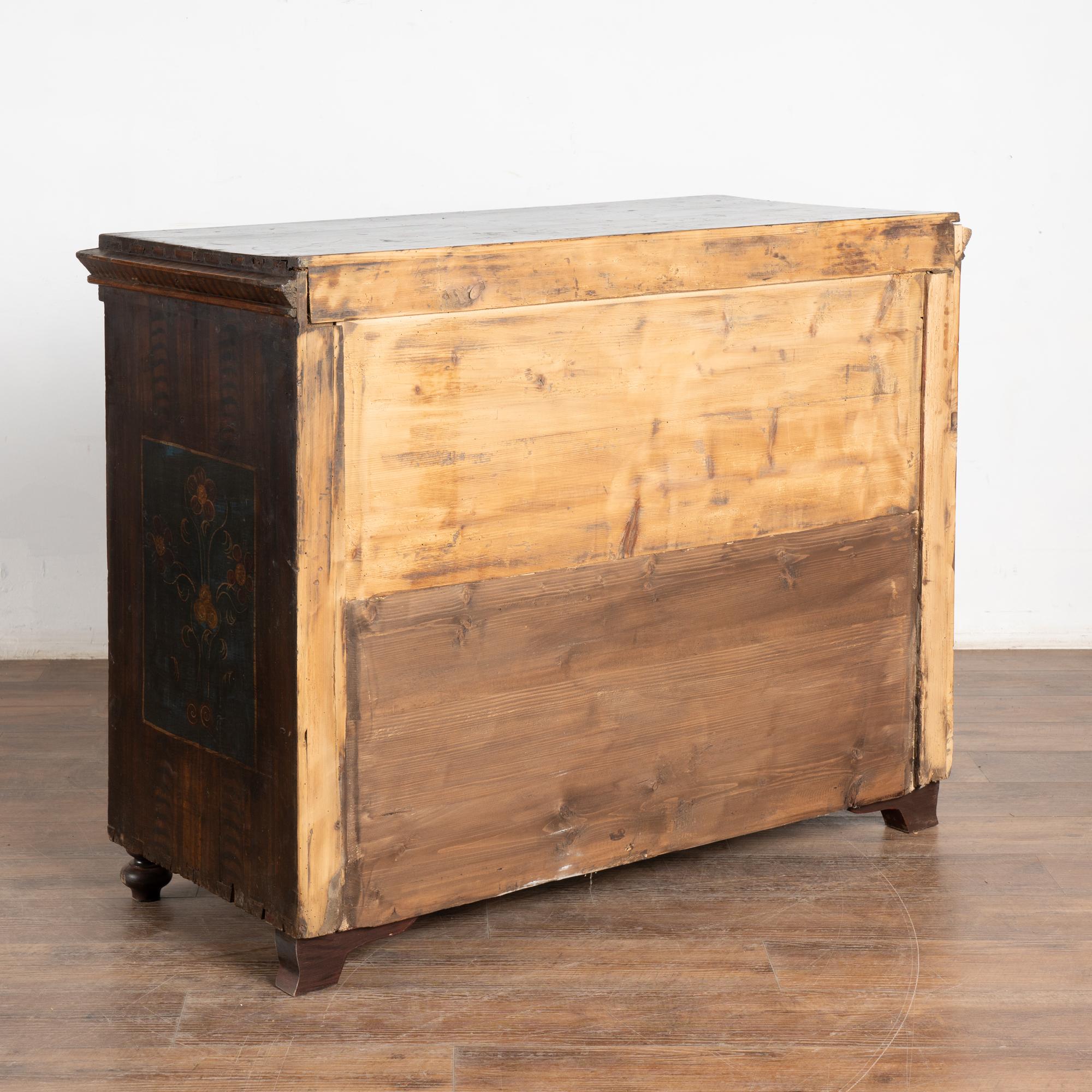 19th Century Original Painted Pine Chest of Three Drawers 6