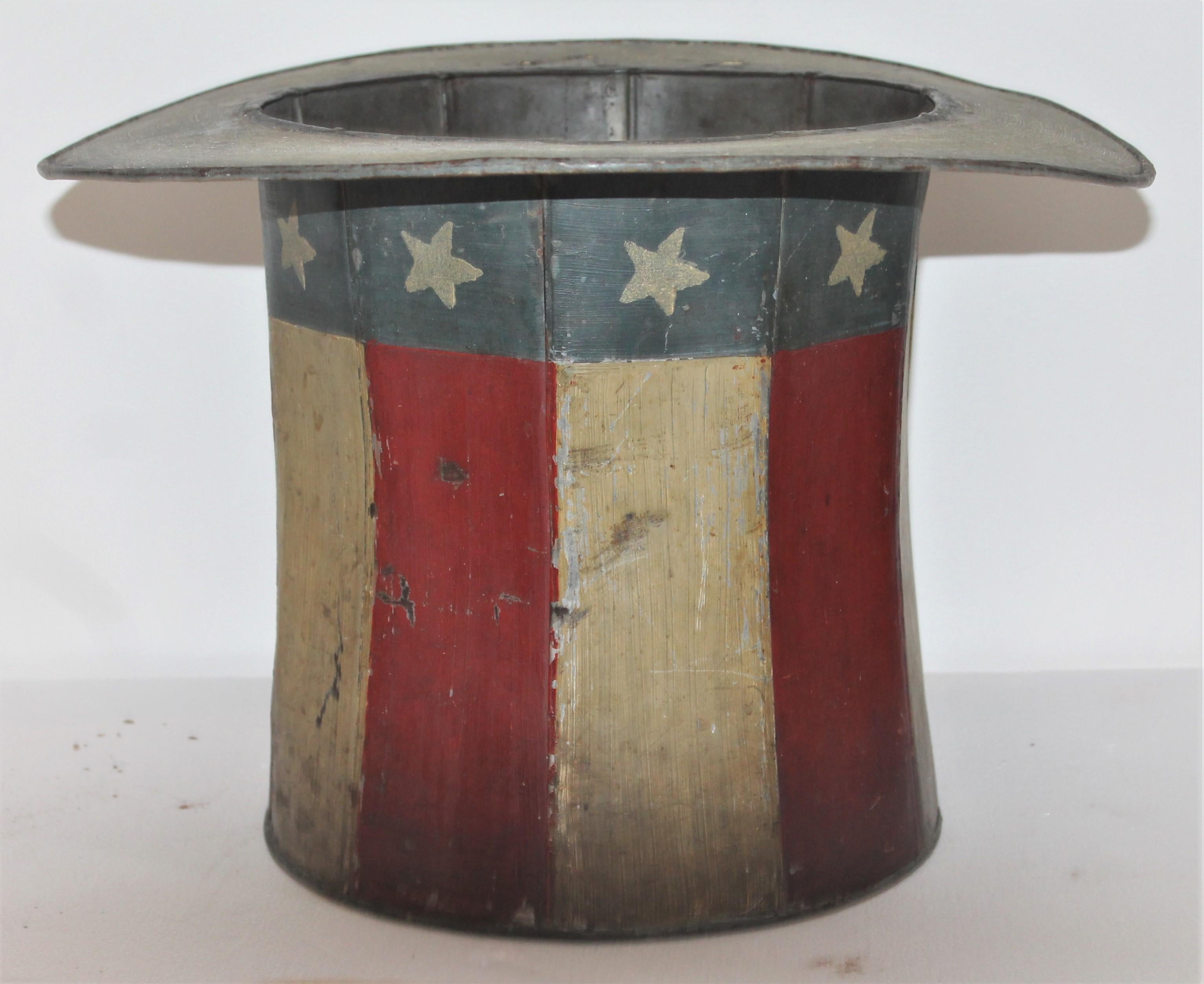 19th Century Original Painted Tin Large Trade Sign / Hat In Good Condition In Los Angeles, CA