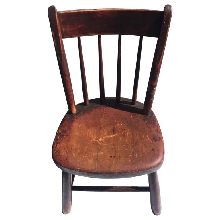 19th Century Original Red Painted Childs Windsor Thumb Back Chair For