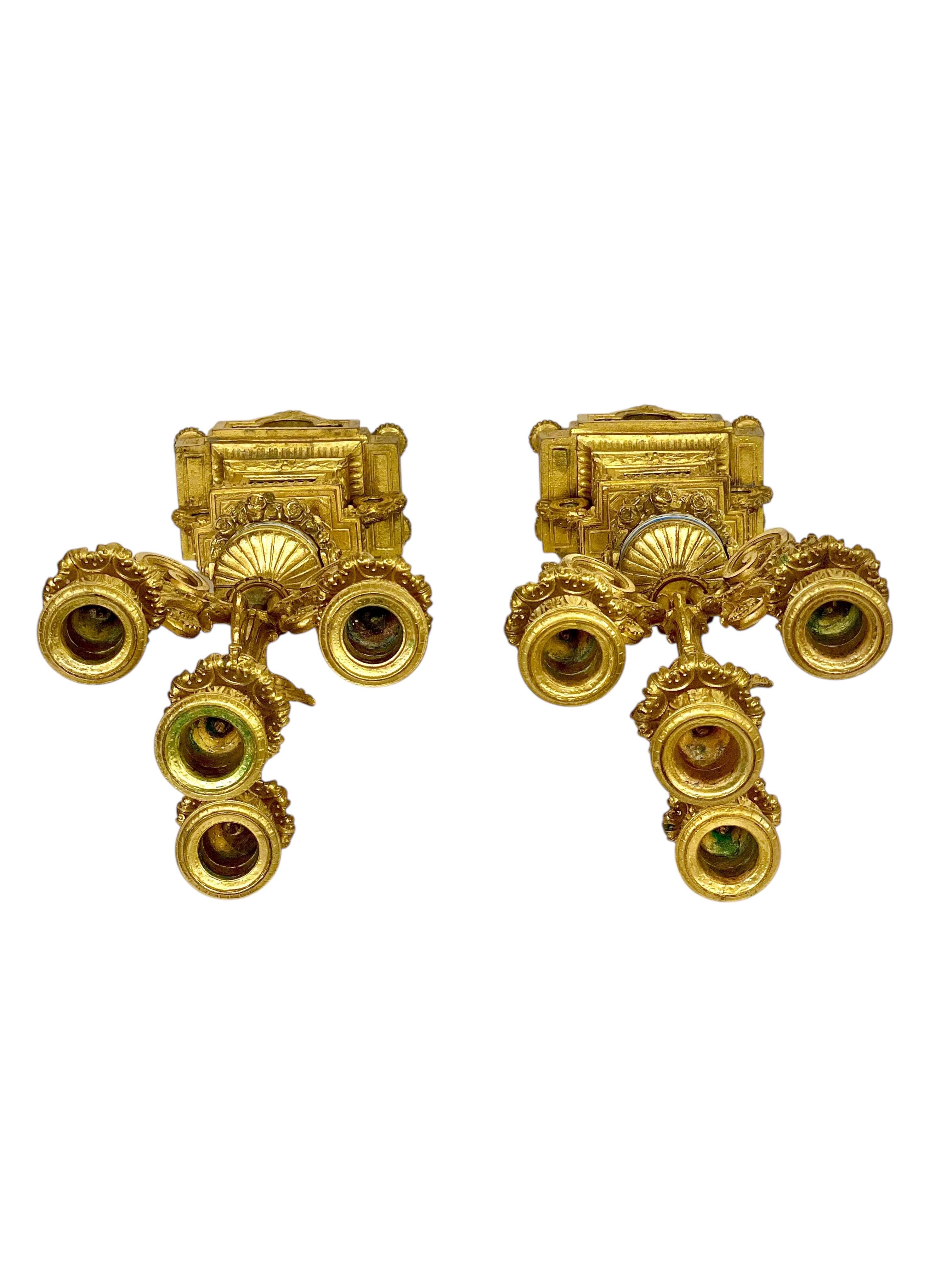 Orologio in porcellana stile Sèvres e Ormolu del XIX secolo in vendita 12