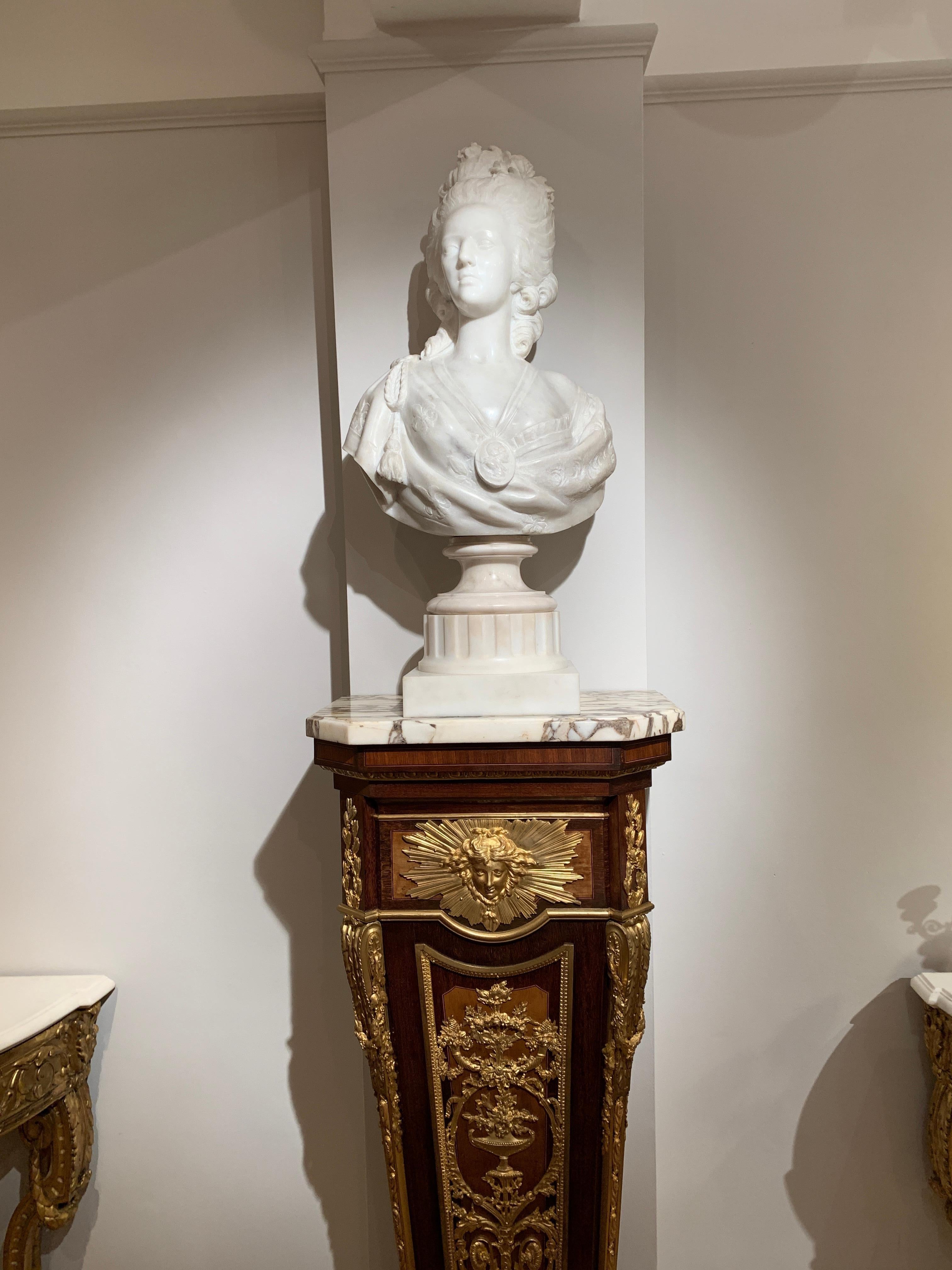 19th Century Ormolu and Specimen Wood Pedestal after Riesener For Sale 1