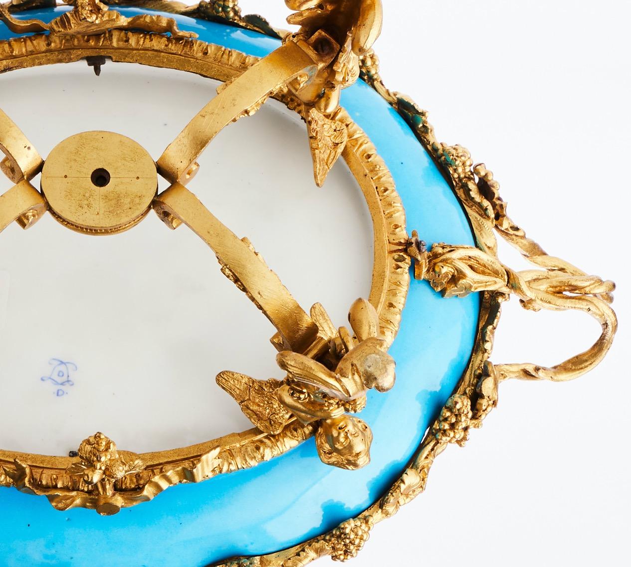 Bronzo Ciotola in porcellana blu Celeste di Sèvres del XIX secolo con montatura ad ormeggio in vendita