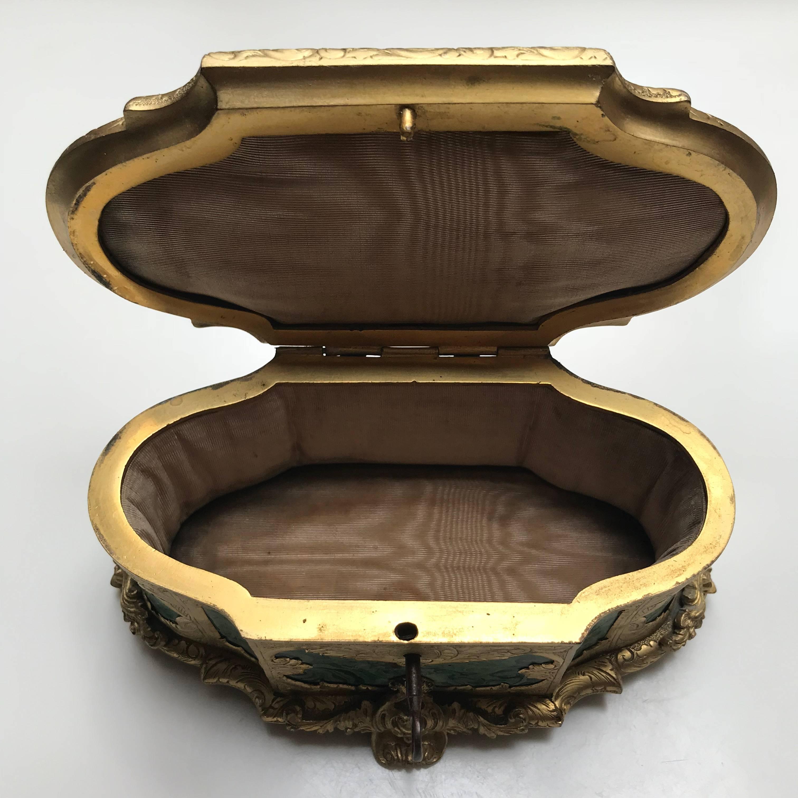 19th Century Ormolu-Mounted Faux Malachite Casket 5