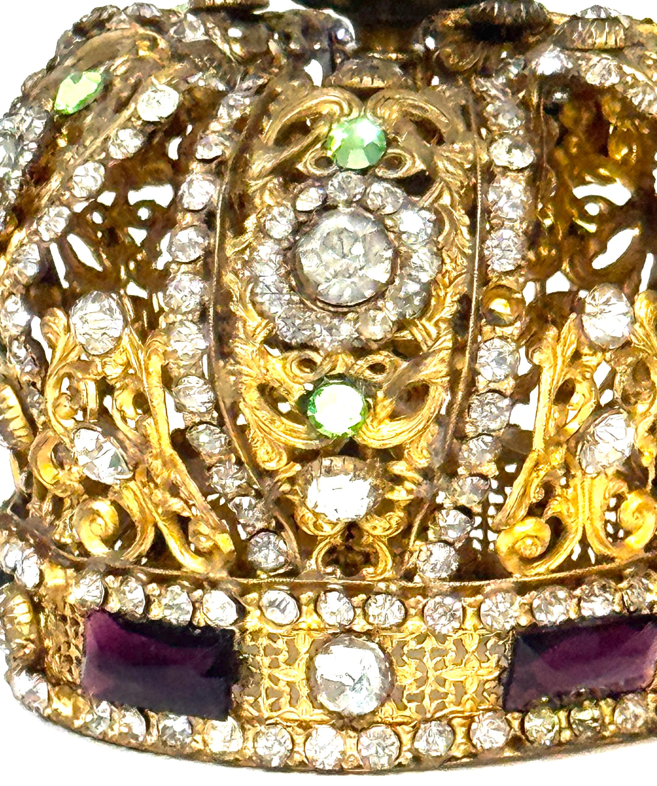 Dorato Corona in Ormolu e paste di gemme del XIX secolo - Statua Ecclesiastica in vendita