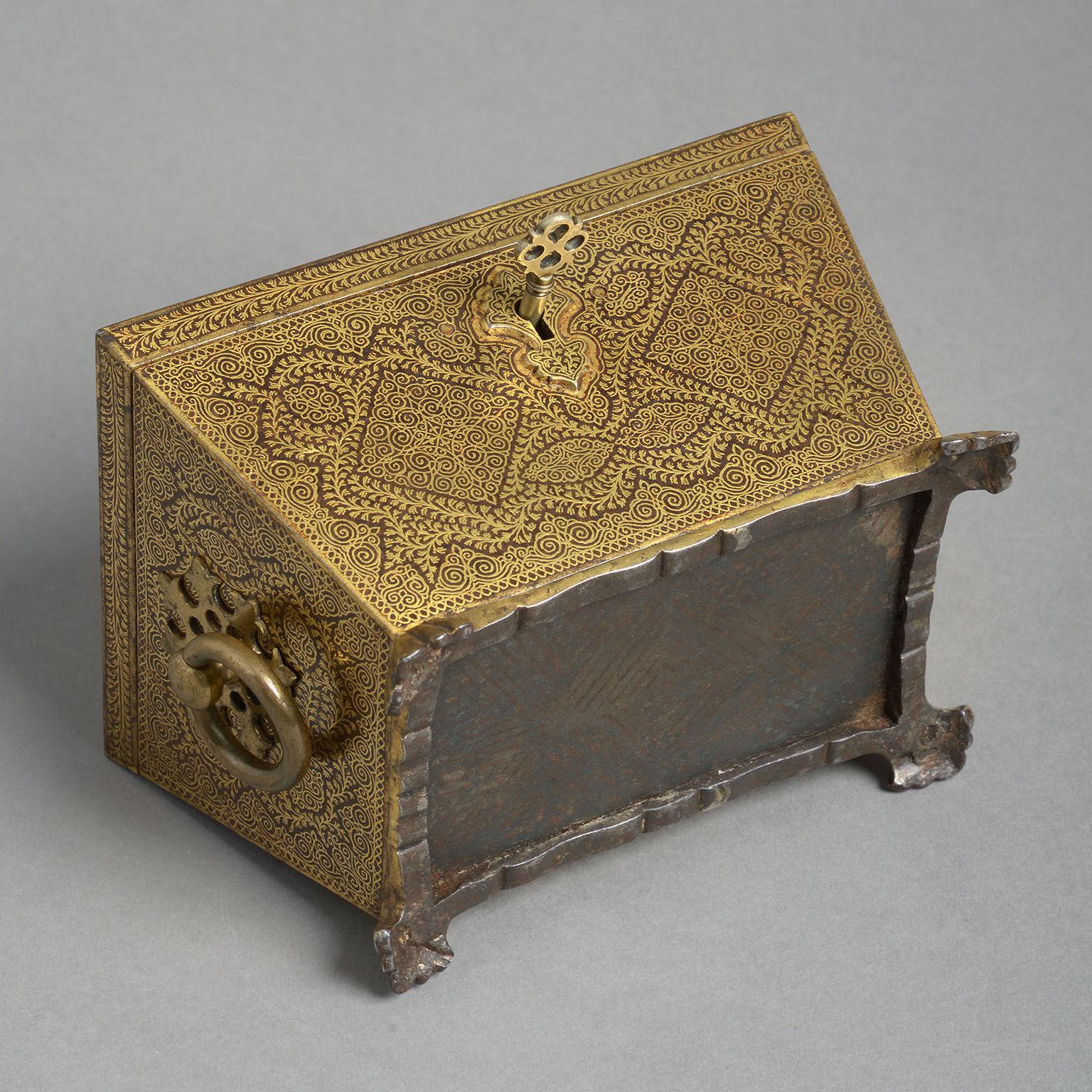 19th Century Ornate Indian Koftgari Casket In Good Condition In London, GB