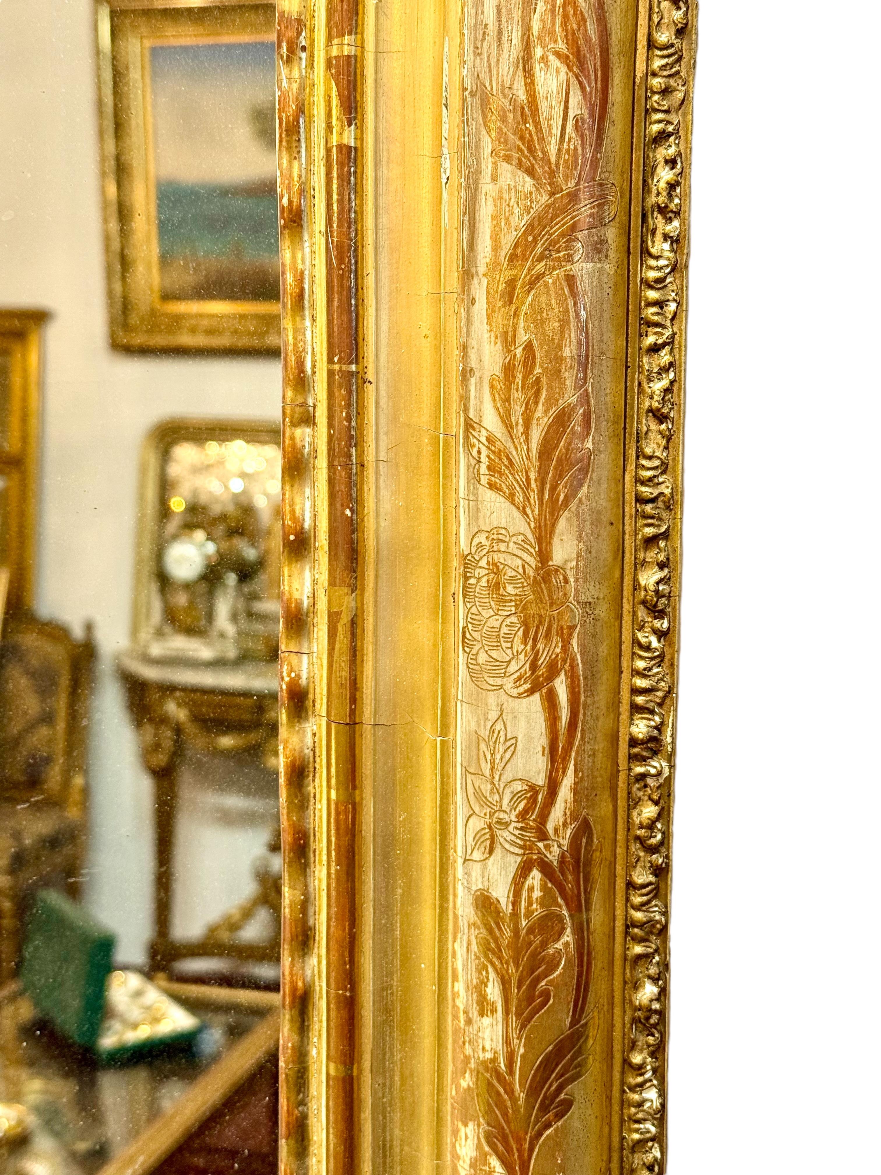 Specchio ornato in legno dorato Louis Philippe del XIX secolo in vendita 6