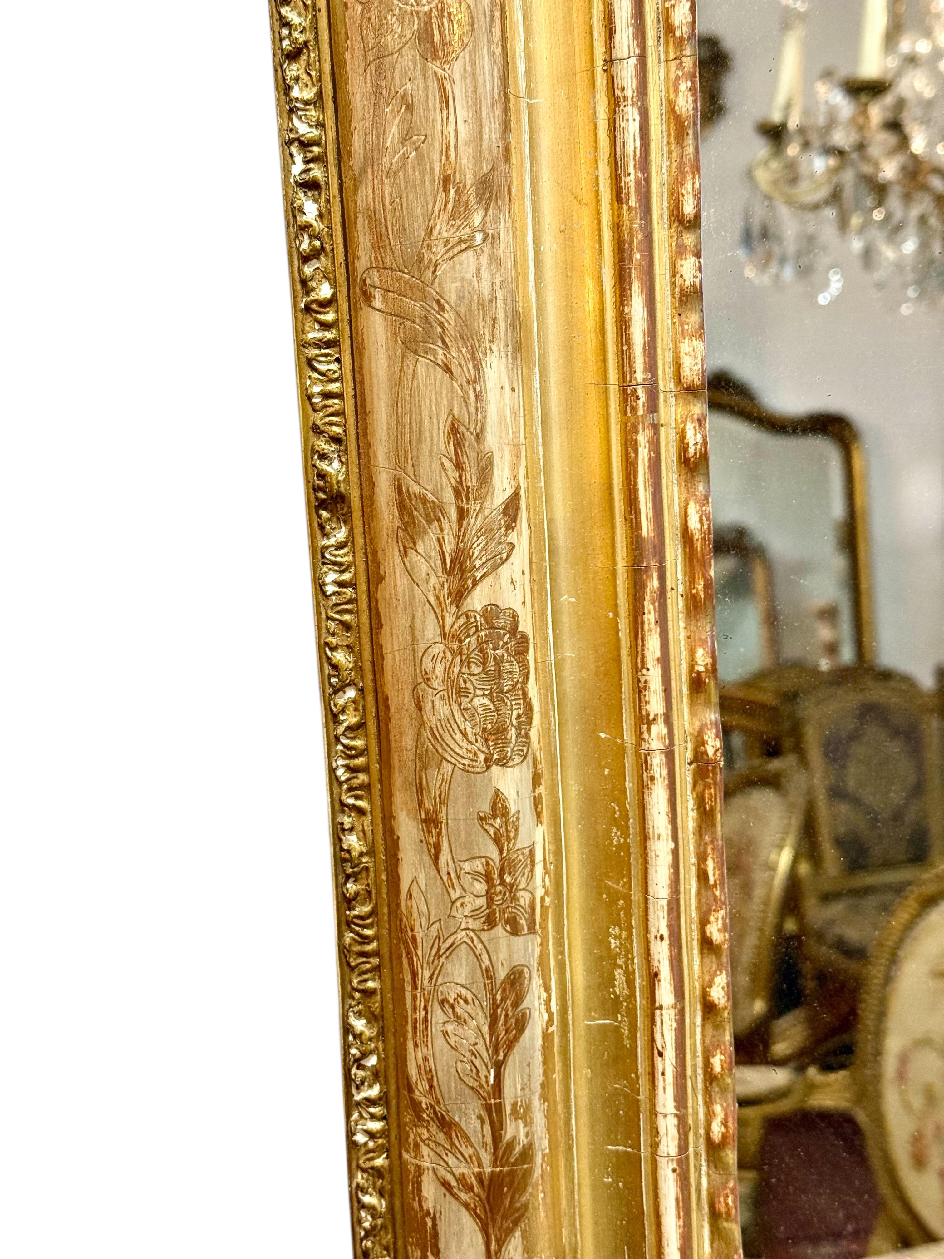 Specchio ornato in legno dorato Louis Philippe del XIX secolo in vendita 9