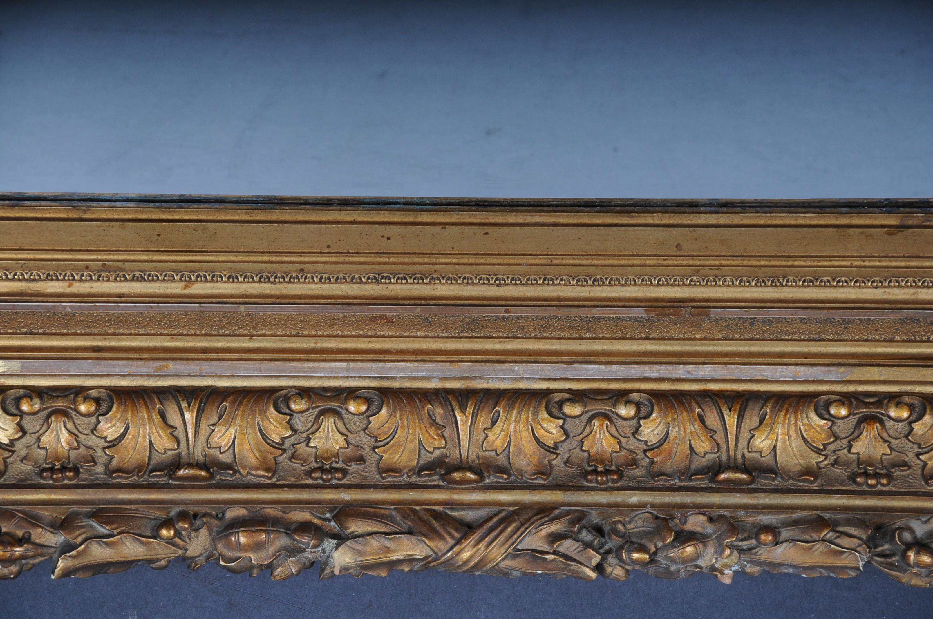 19th Century Ornate Wall Mirror Gold Frame, Gilded, circa 1870 In Good Condition For Sale In Berlin, DE