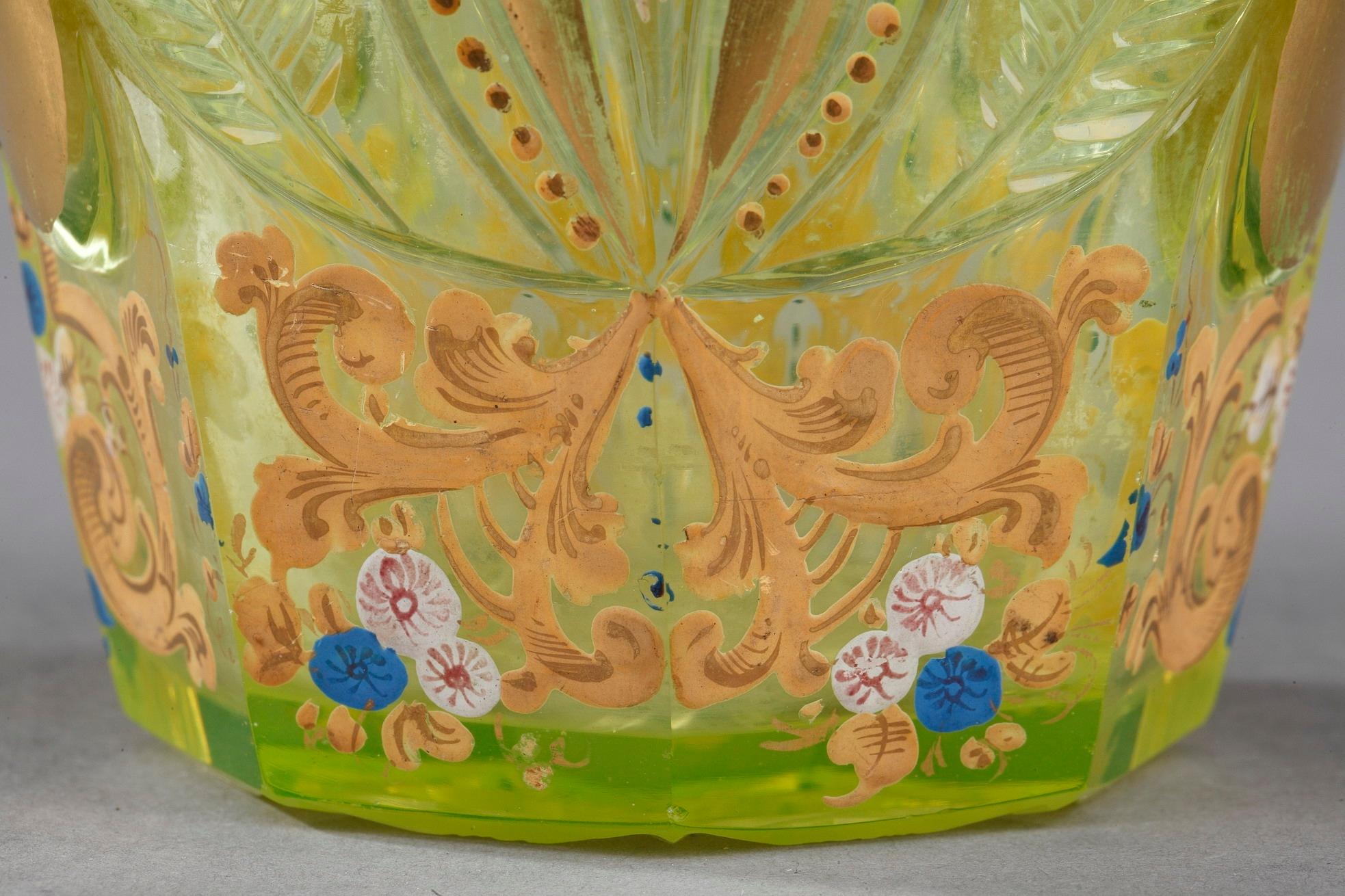 19th Century Ouraline Glass Decanter, Bohemia 2