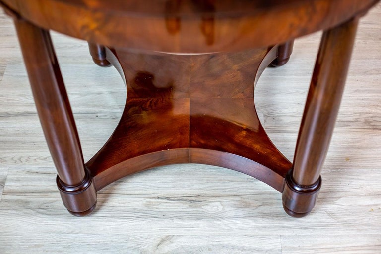 19th Century Oval Biedermeier Table For Sale 8