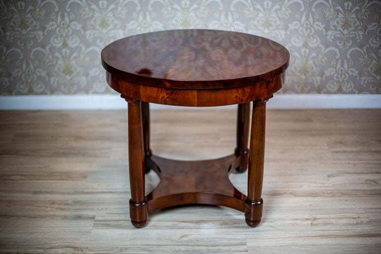 European 19th Century Oval Biedermeier Table For Sale