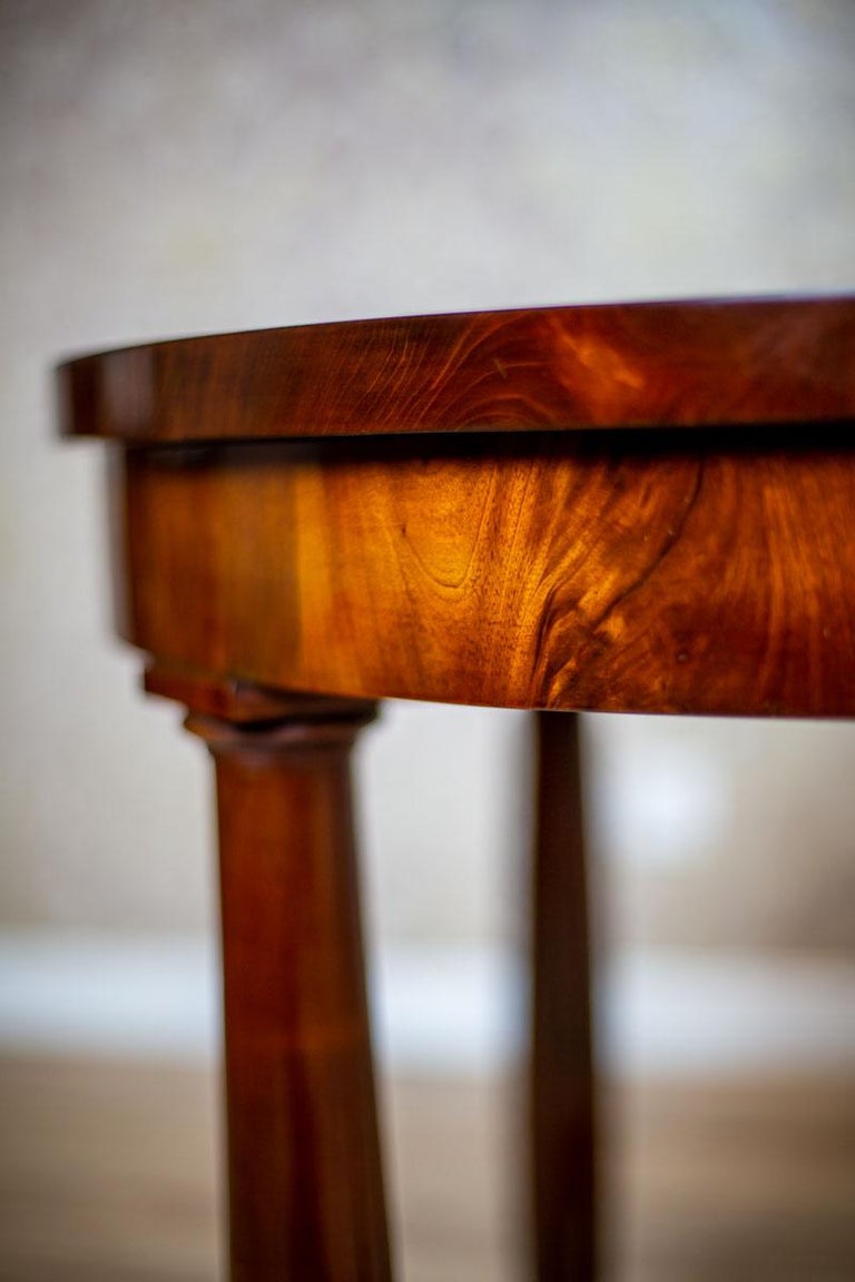 19th Century Oval Biedermeier Table For Sale 1