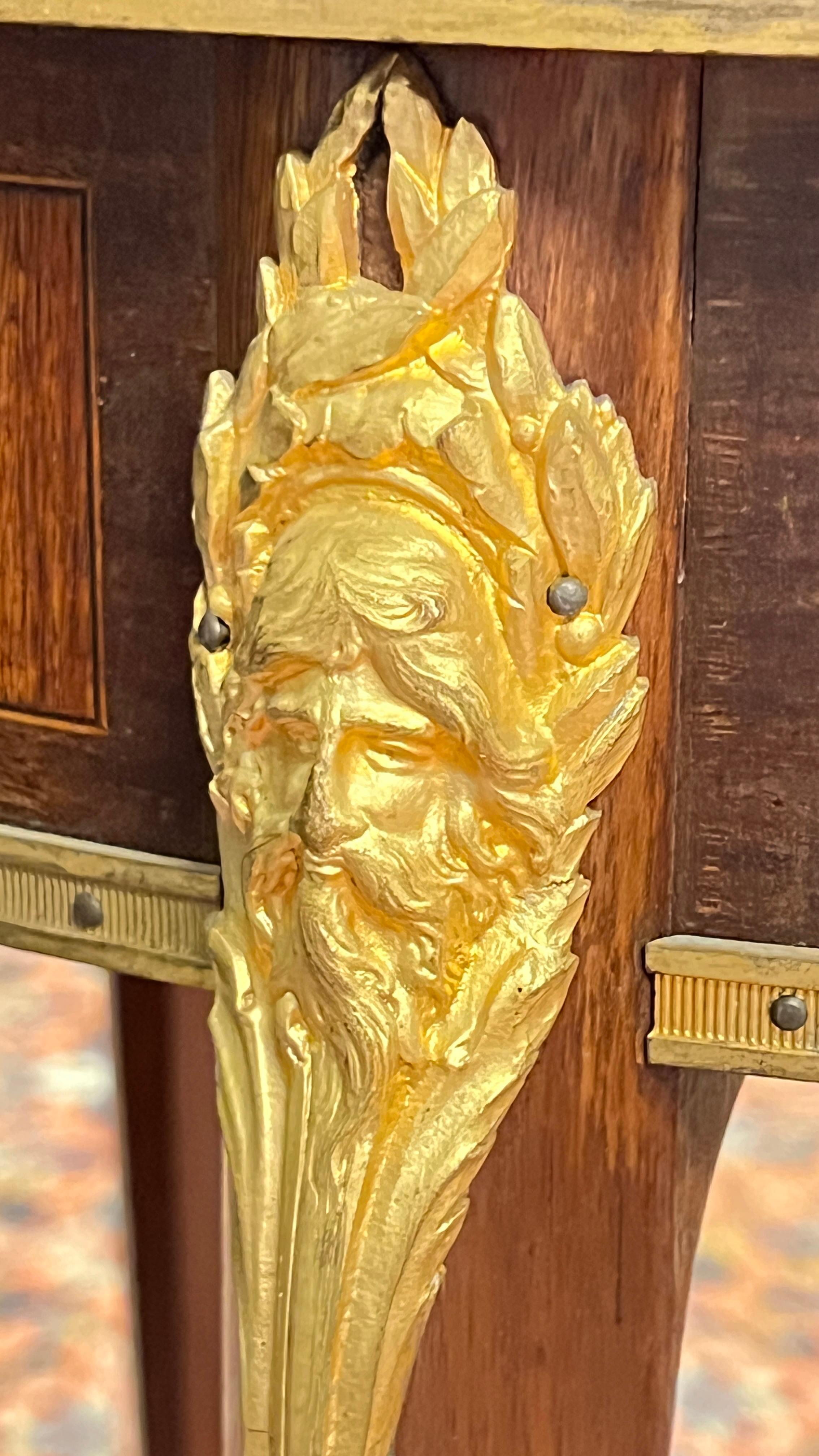 19th Century Oval French Louis XV / XVI Style Gilt Bronze Mounted Side Table For Sale 1