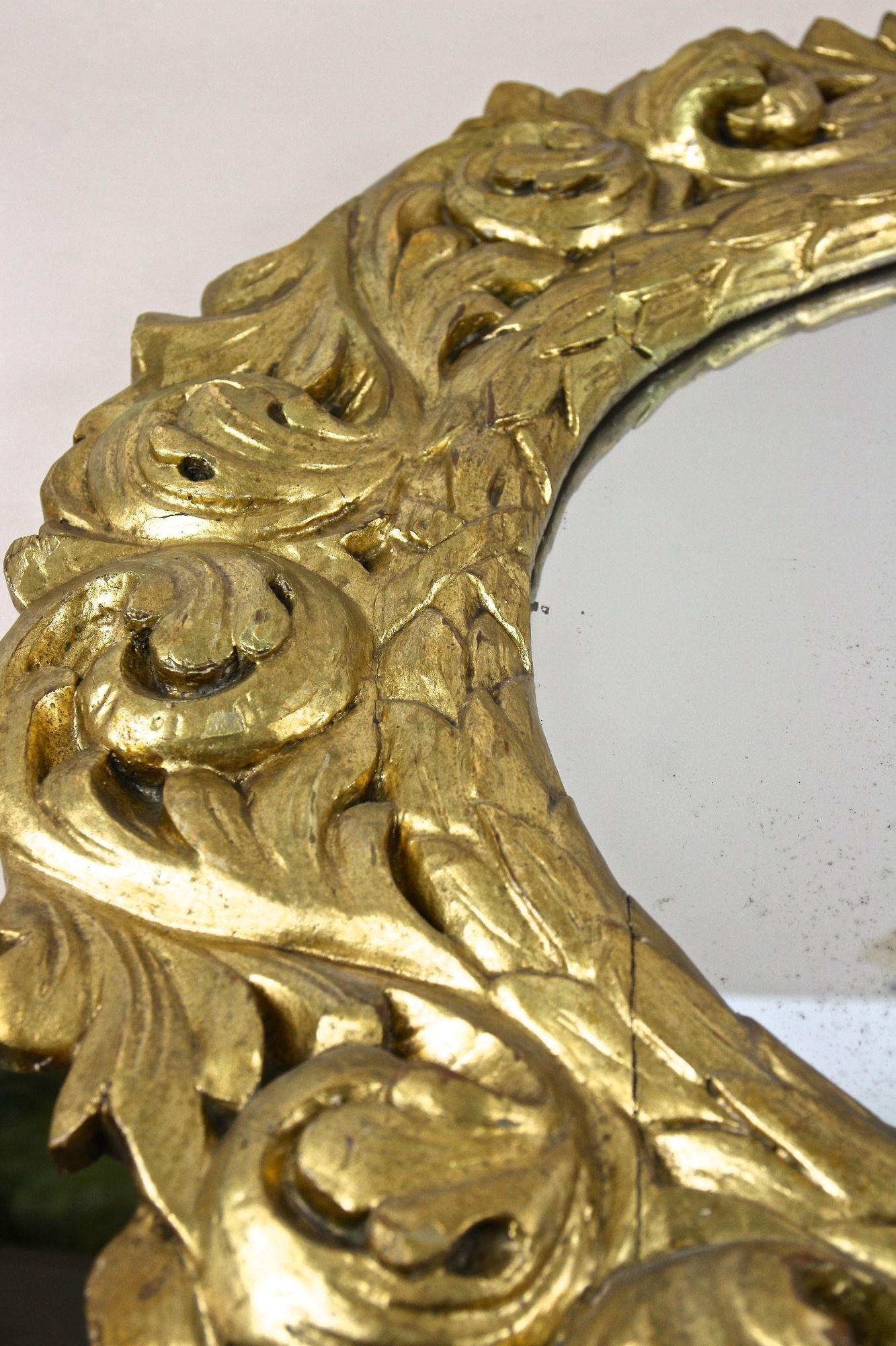 Miroir Florentine ovale et doré du 19e siècle, plaque de miroir d'origine, AT vers 1810 en vente 7