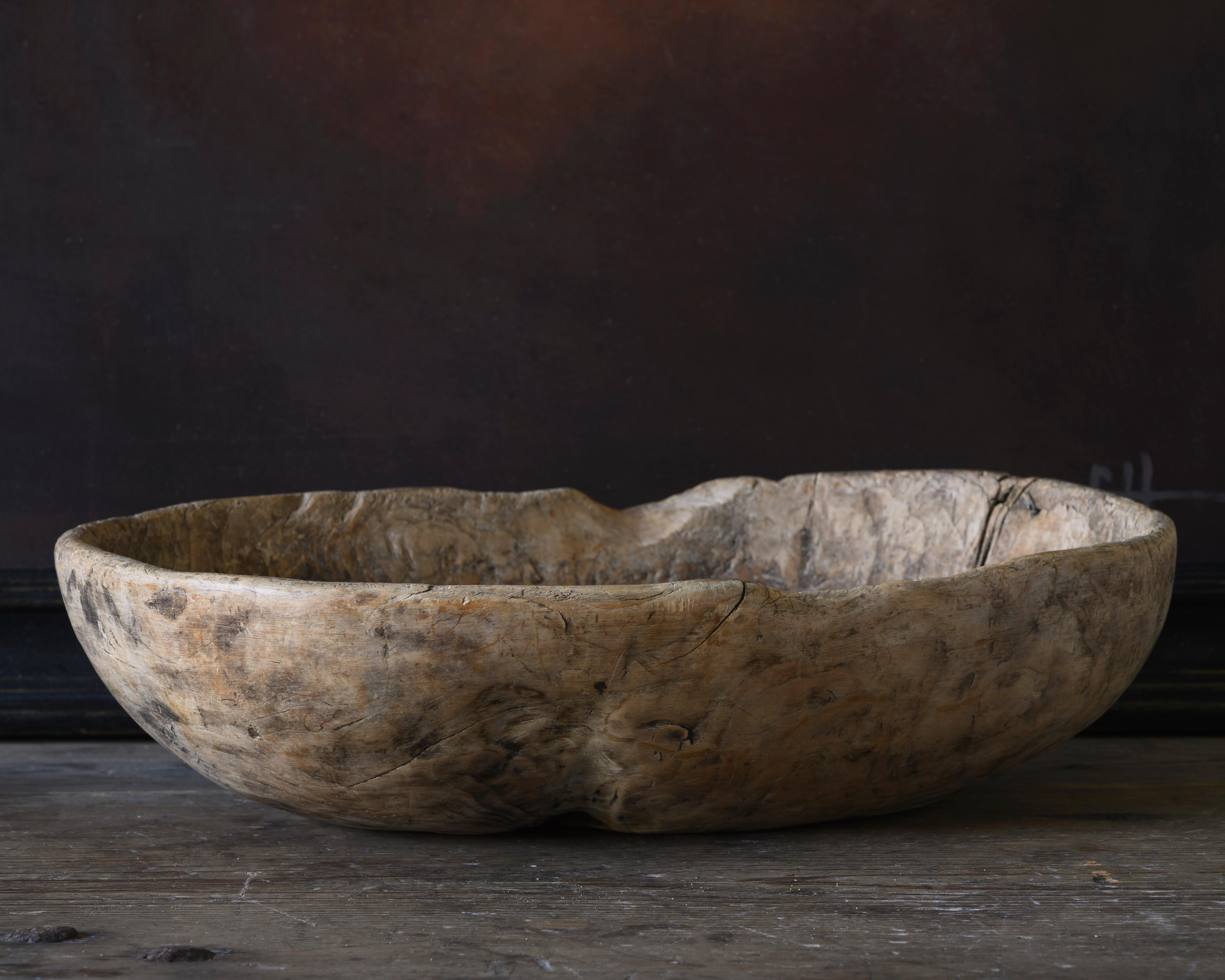 Swedish 19th Century Oval Root-Wood Bowl