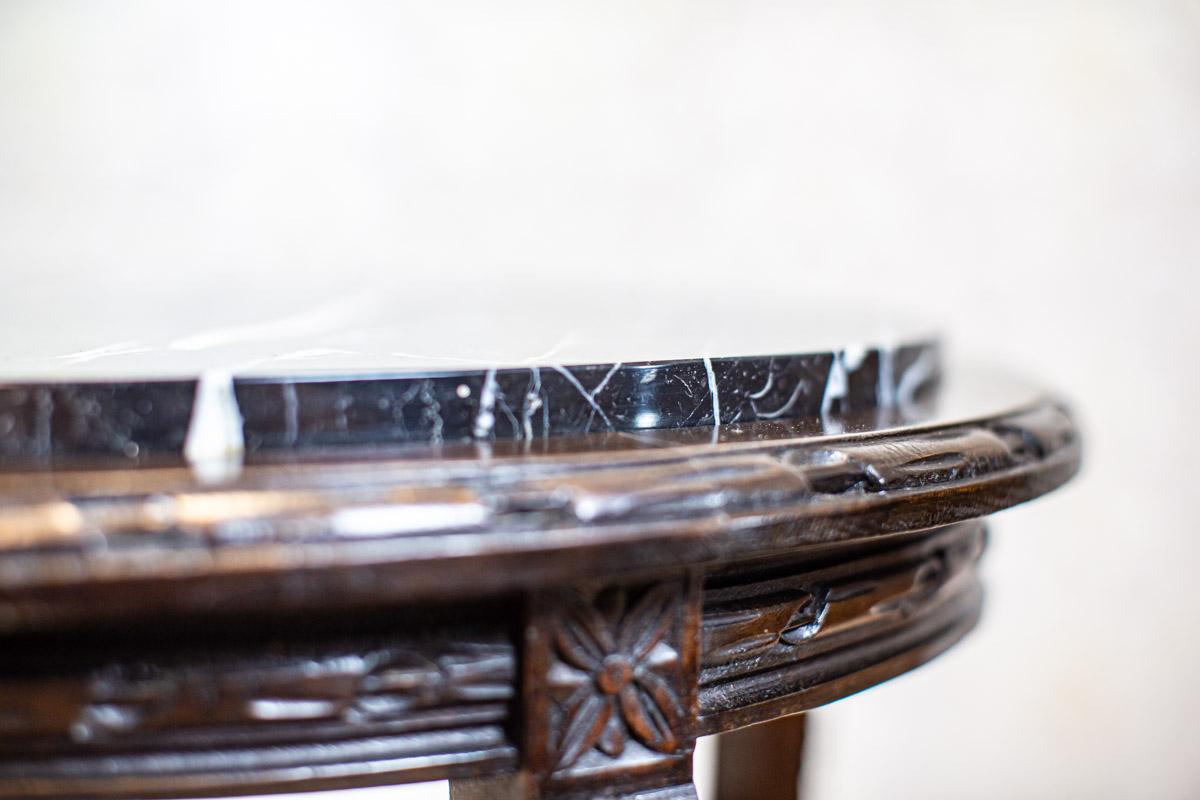 19th-Century Oval Walnut Coffee Table with Marble Top 4