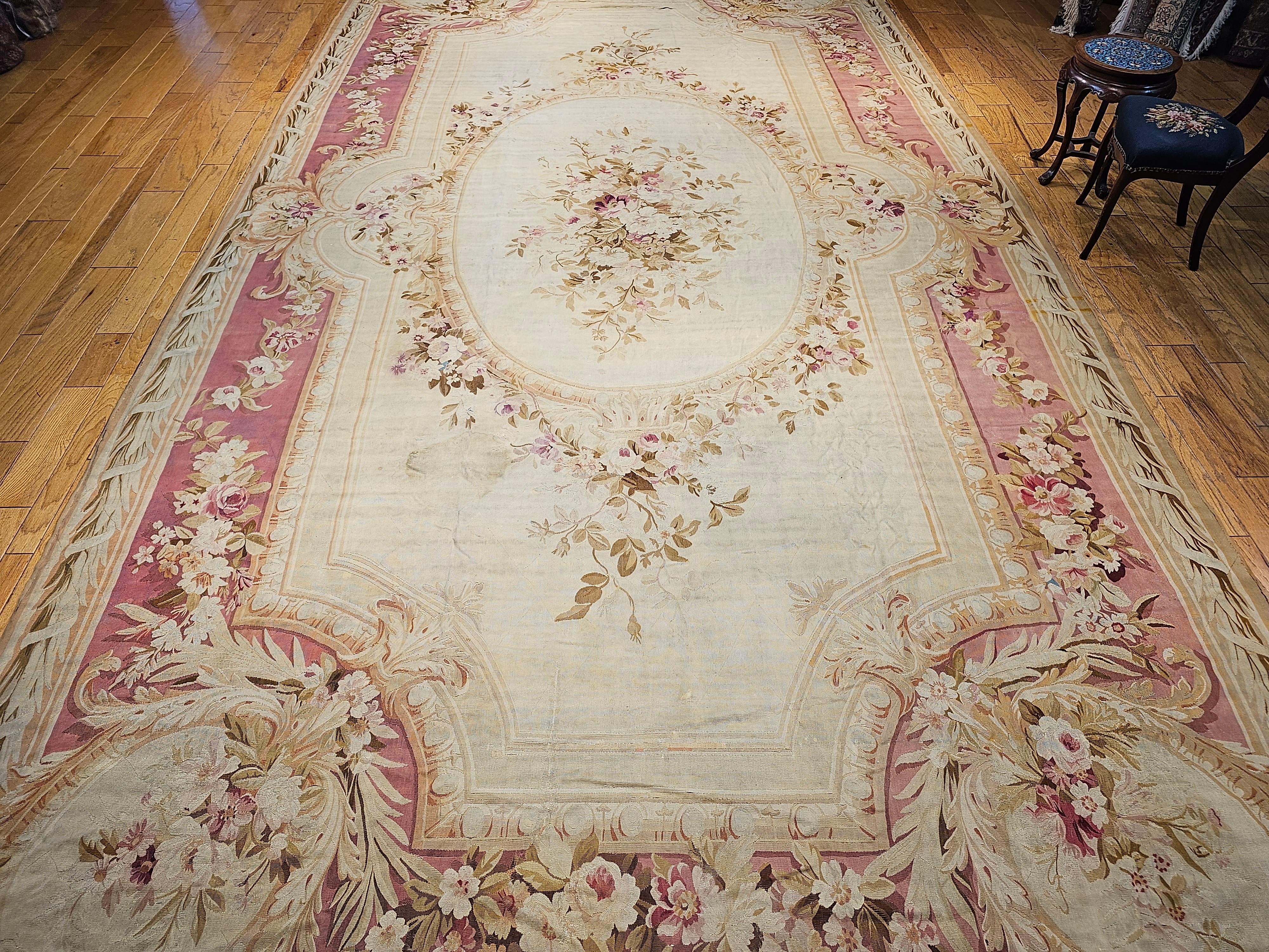 19th Century Oversize French Aubusson in Floral Pattern in Ivory, Red, Pink For Sale 5