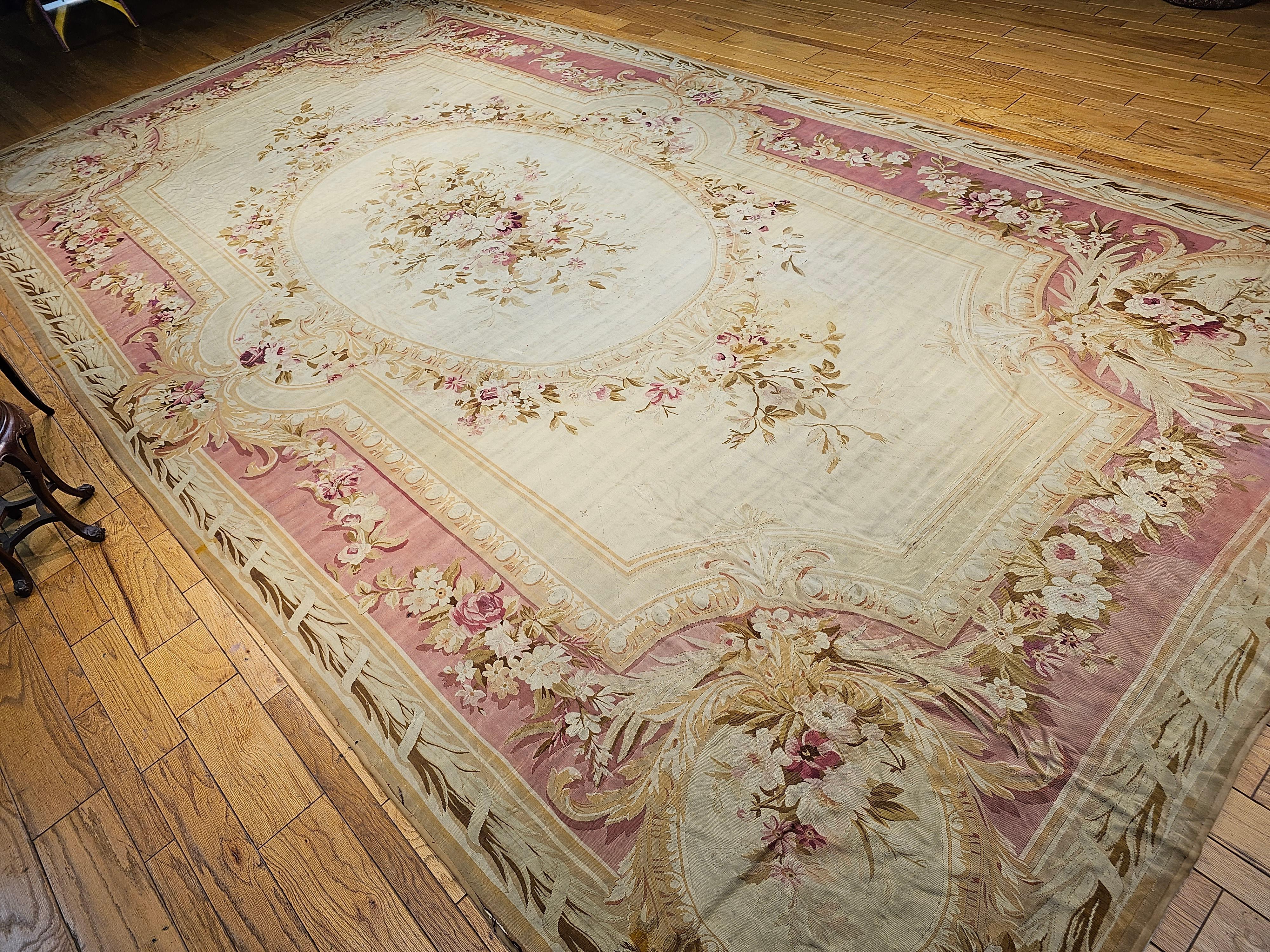 19th Century Oversize French Aubusson in Floral Pattern in Ivory, Red, Pink For Sale 9