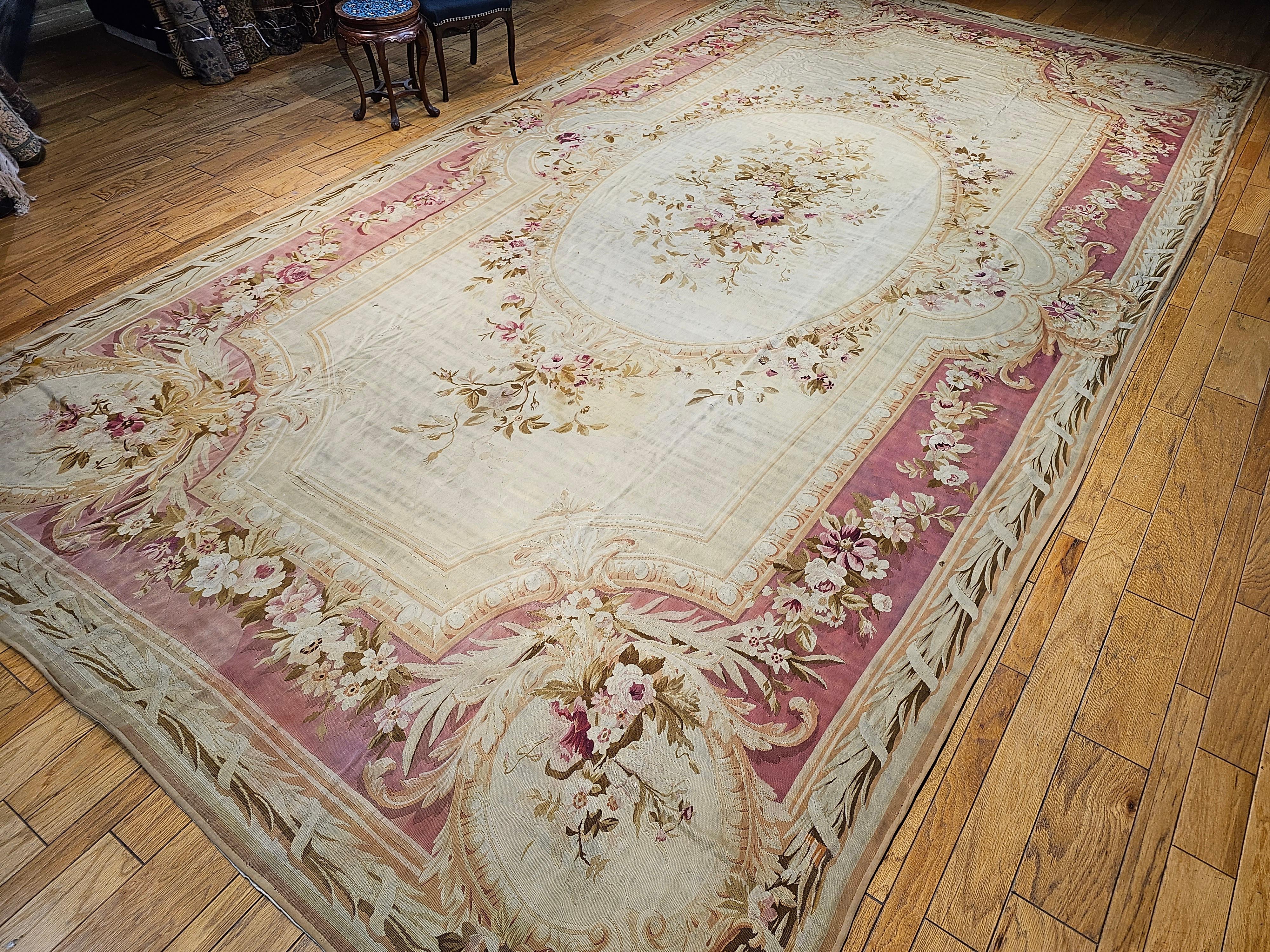 19th Century Oversize French Aubusson in Floral Pattern in Ivory, Red, Pink For Sale 10