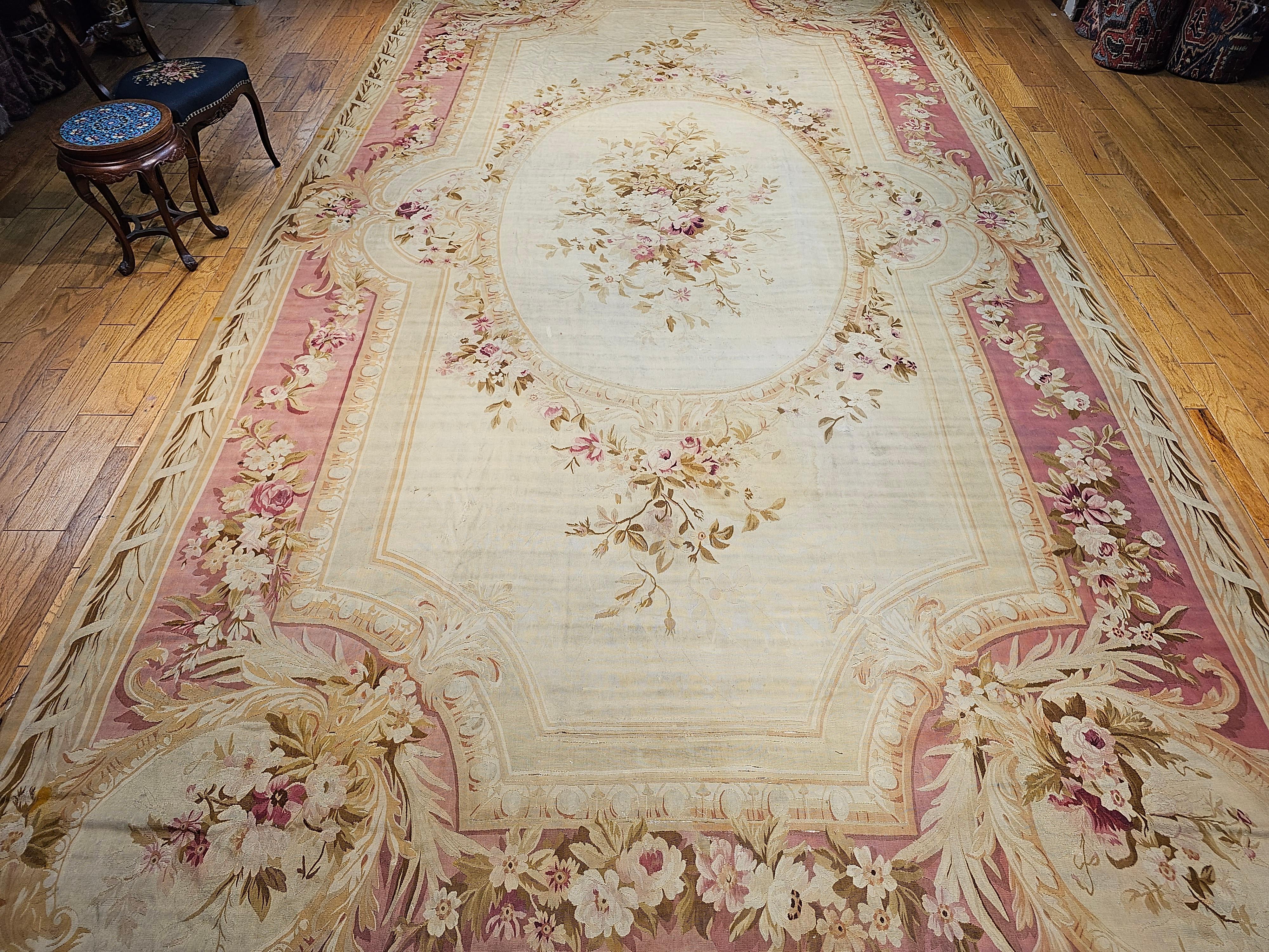 19th Century Oversize French Aubusson in Floral Pattern in Ivory, Red, Pink For Sale 11