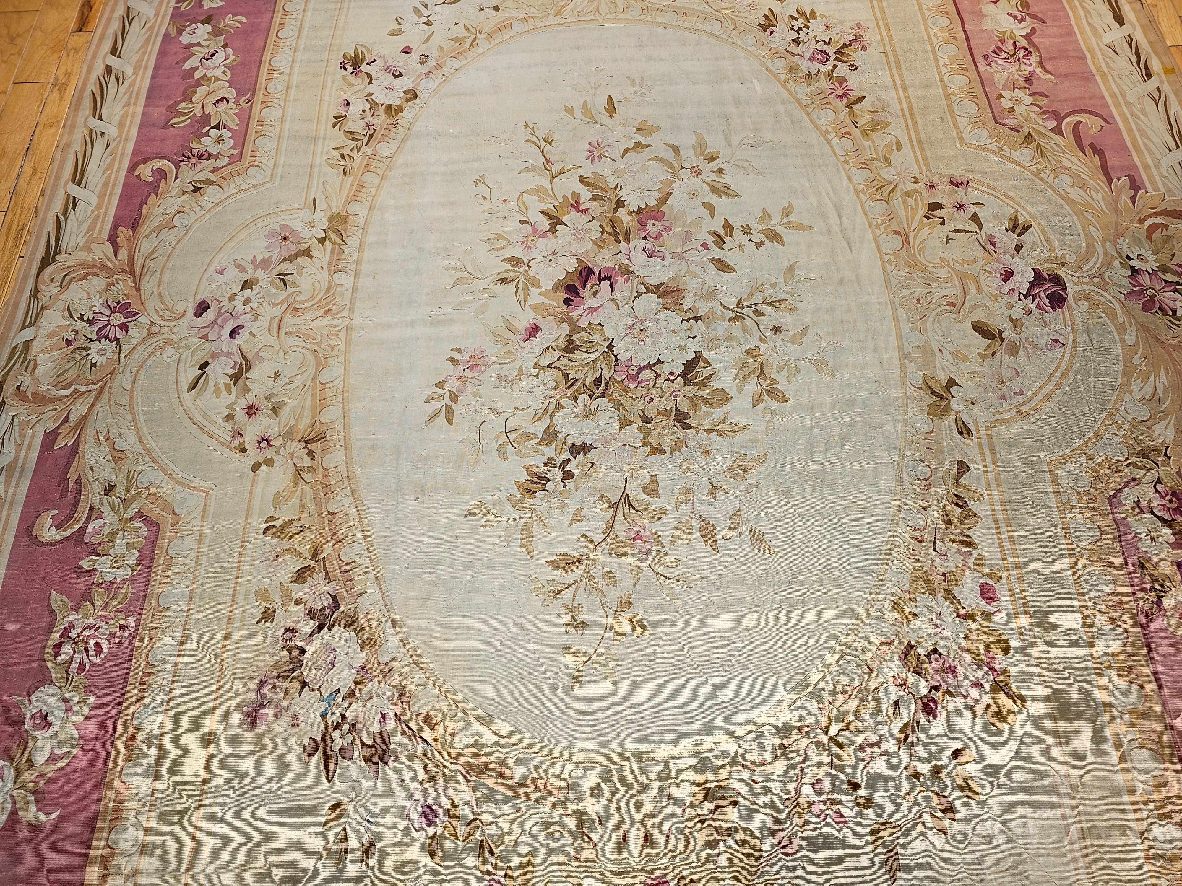 19th Century Oversize French Aubusson in Floral Pattern in Ivory, Red, Pink In Good Condition For Sale In Barrington, IL