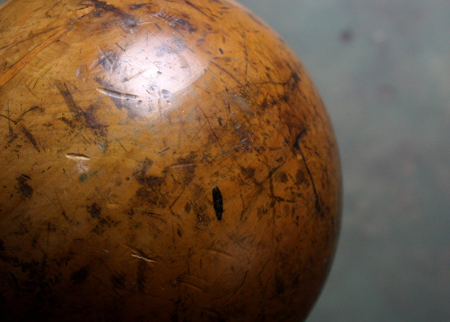 Early Victorian 19th Century Oversized Bilbocatch Cup & Ball Trade Sample Treen Folk Art Toy 