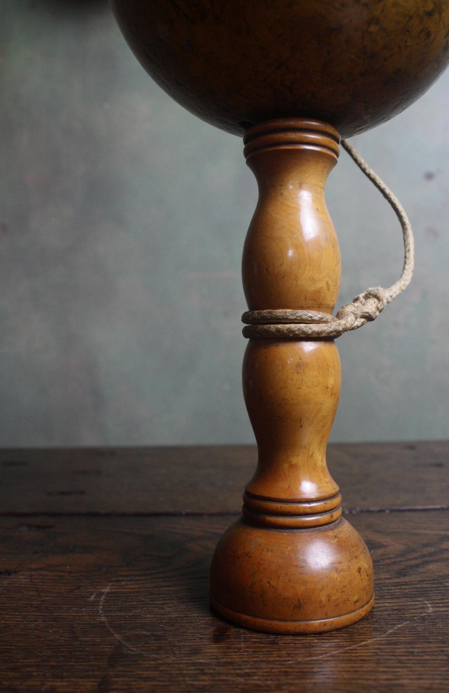 19th Century Oversized Bilbocatch Cup & Ball Trade Sample Treen Folk Art Toy  In Good Condition In Lowestoft, GB