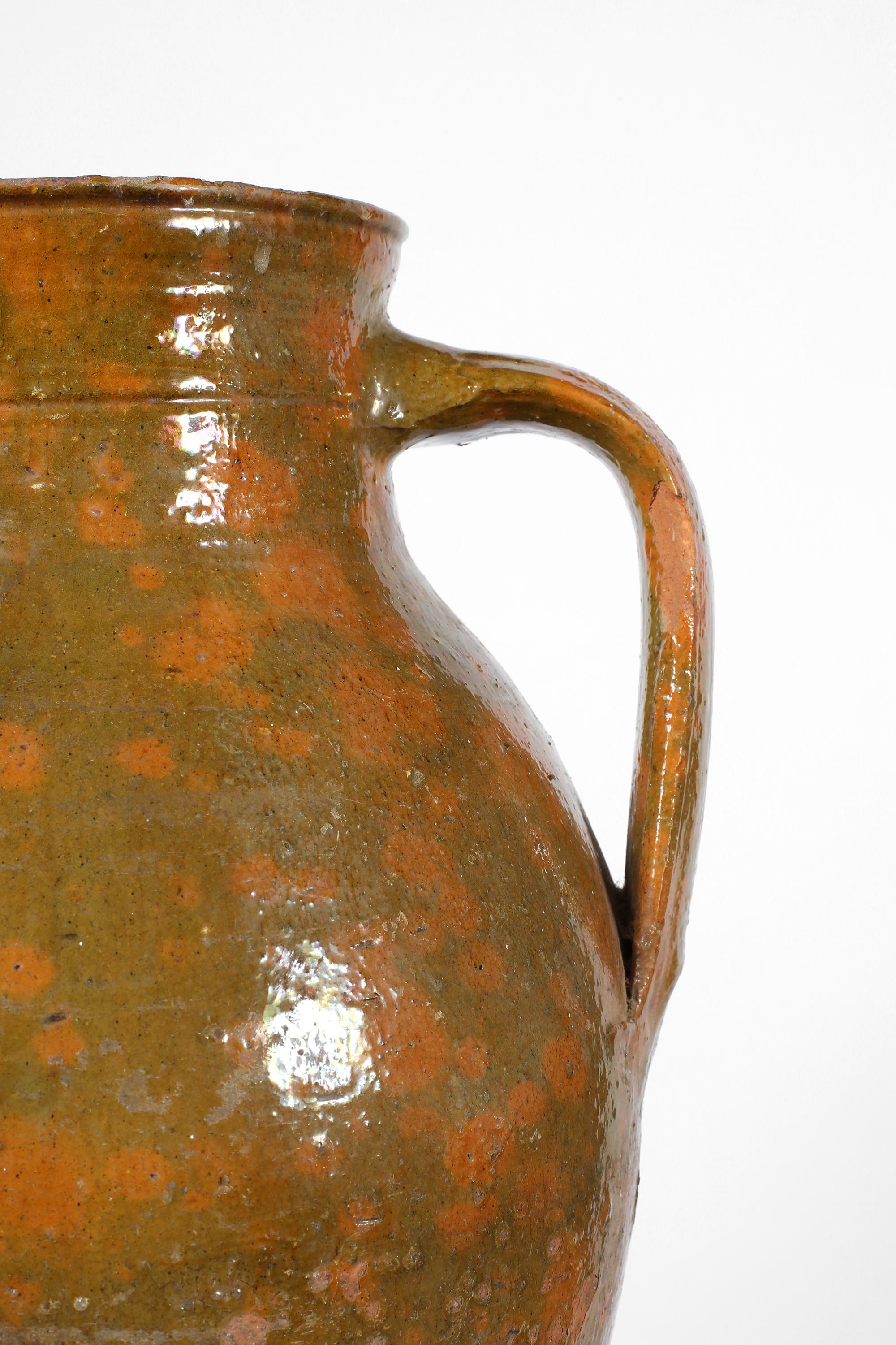 Spagnolo Brocca da vino Wabi-Sabi catalana di grandi dimensioni del XIX secolo in vendita
