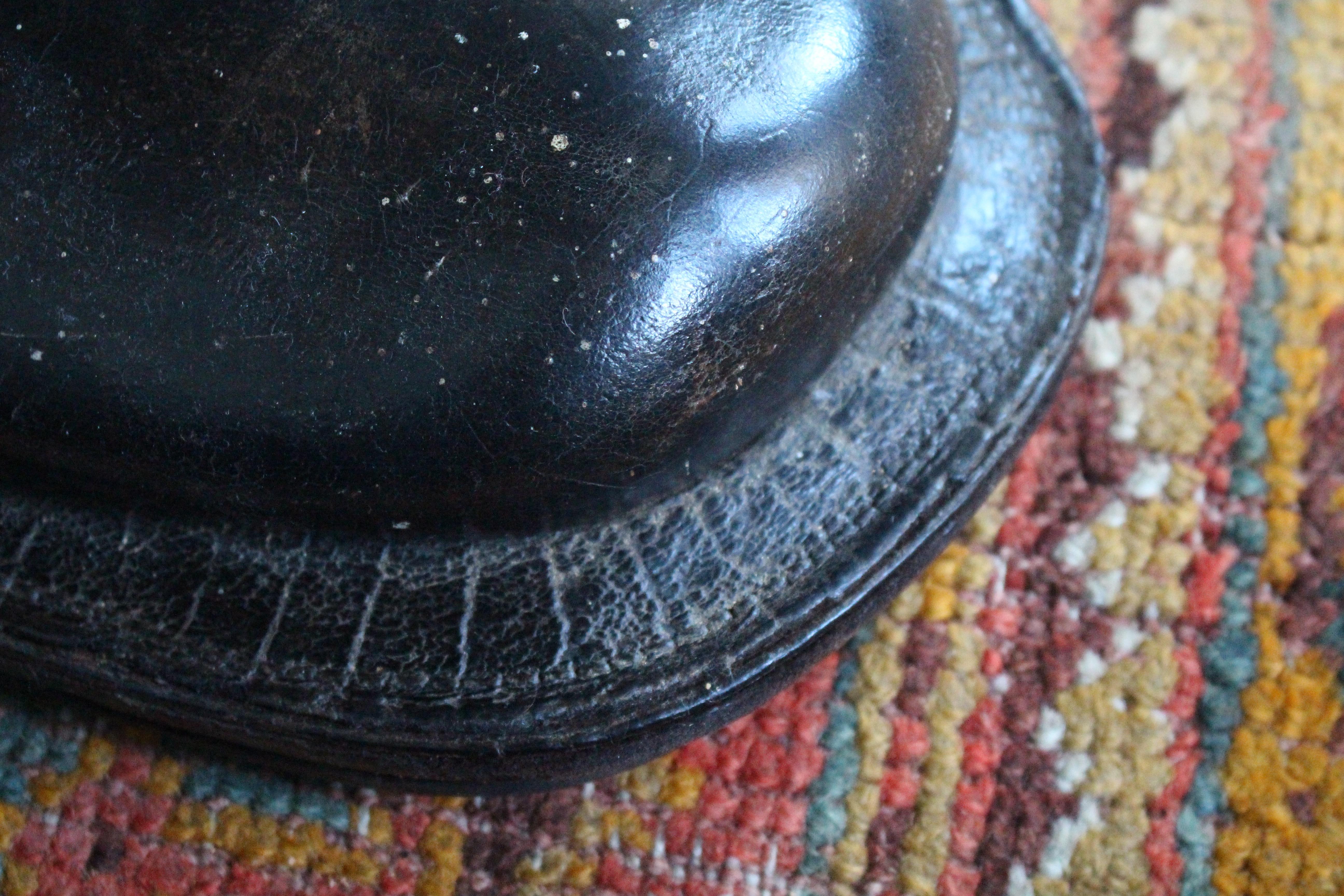 19. Jahrhundert überdimensionale riesige Folk Art Vollleder Messe Zeichen Balmoral Boot im Angebot 5