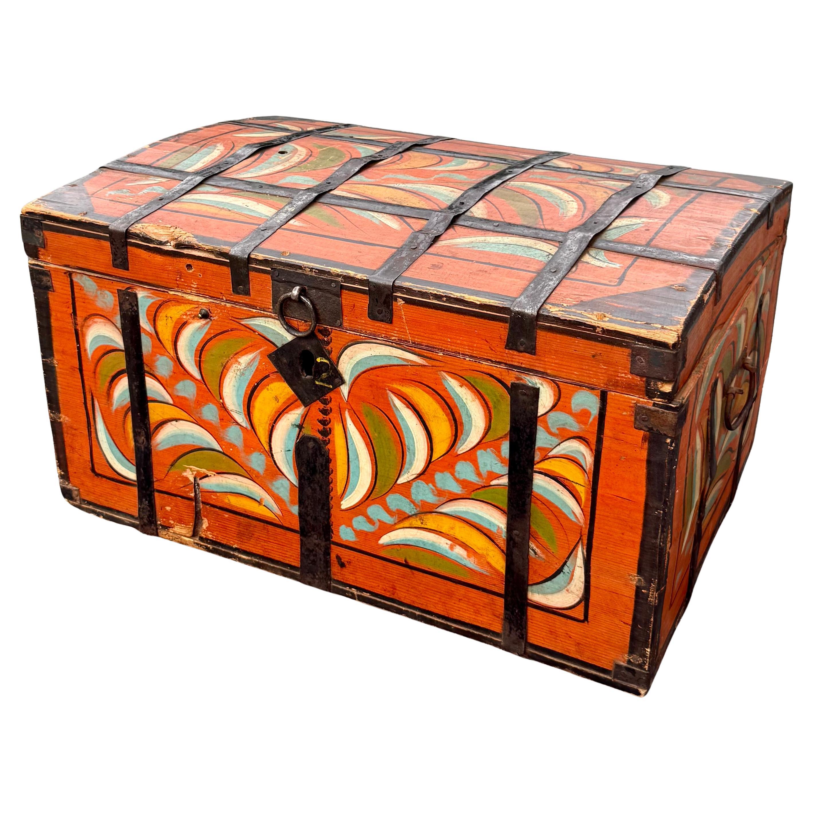 19th Century Paint Decorated Storage Box For Sale