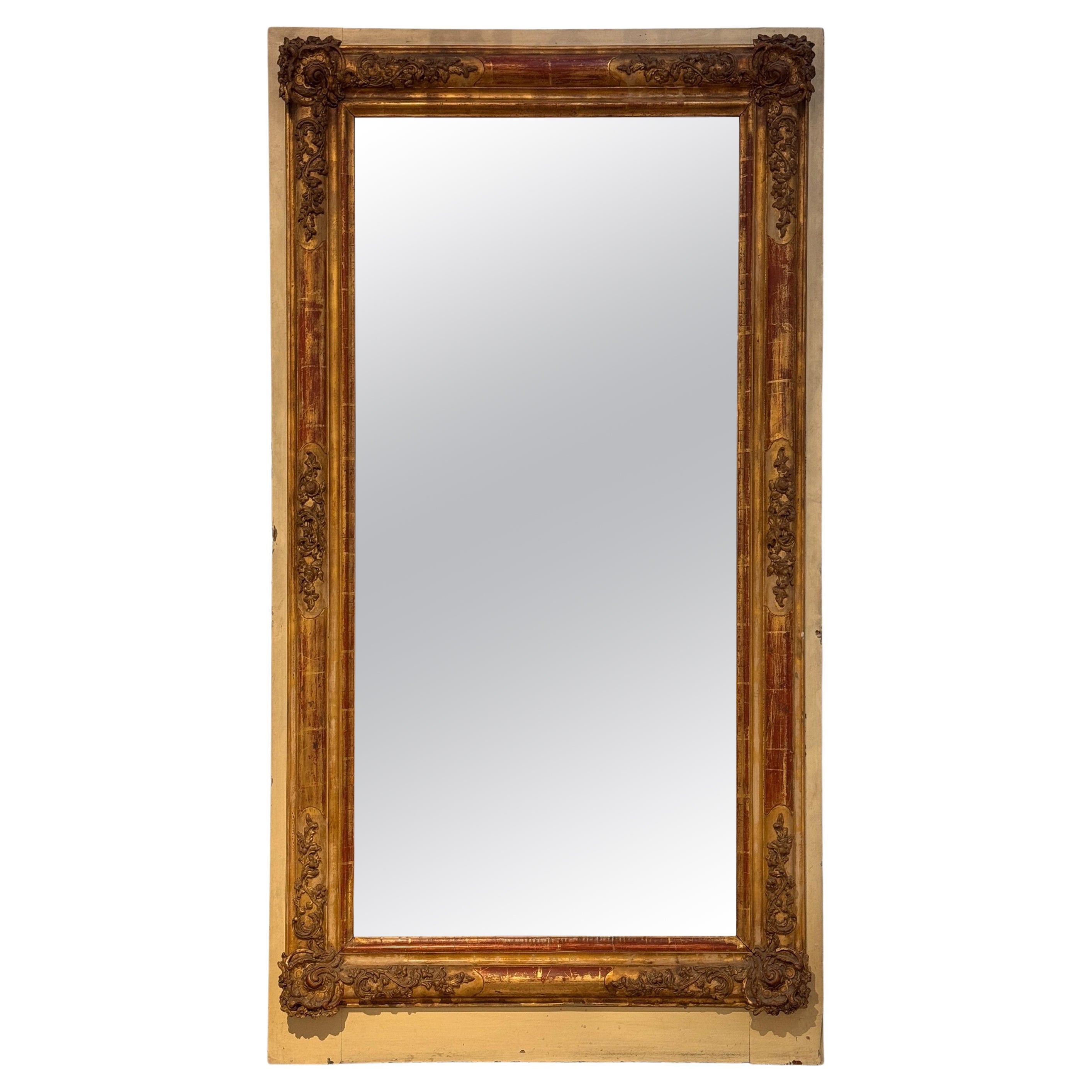 Specchio dipinto e in legno dorato del XIX secolo